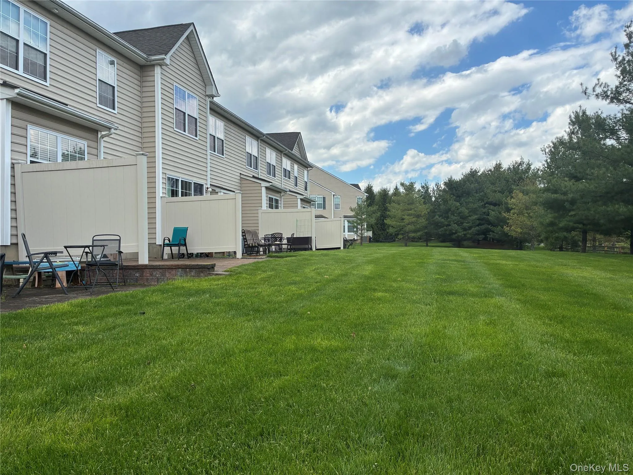 908 Huntington Drive, Fishkill, NY, 3 Bedrooms Bedrooms, 7 Rooms Rooms,2 BathroomsBathrooms,Residential,For Rent,Huntington,0,996473 908 Huntington Drive, Fishkill, NY, 3 Bedrooms Bedrooms, 7 Rooms Rooms,2 BathroomsBathrooms,Residential,For Rent,Huntington,0,996473