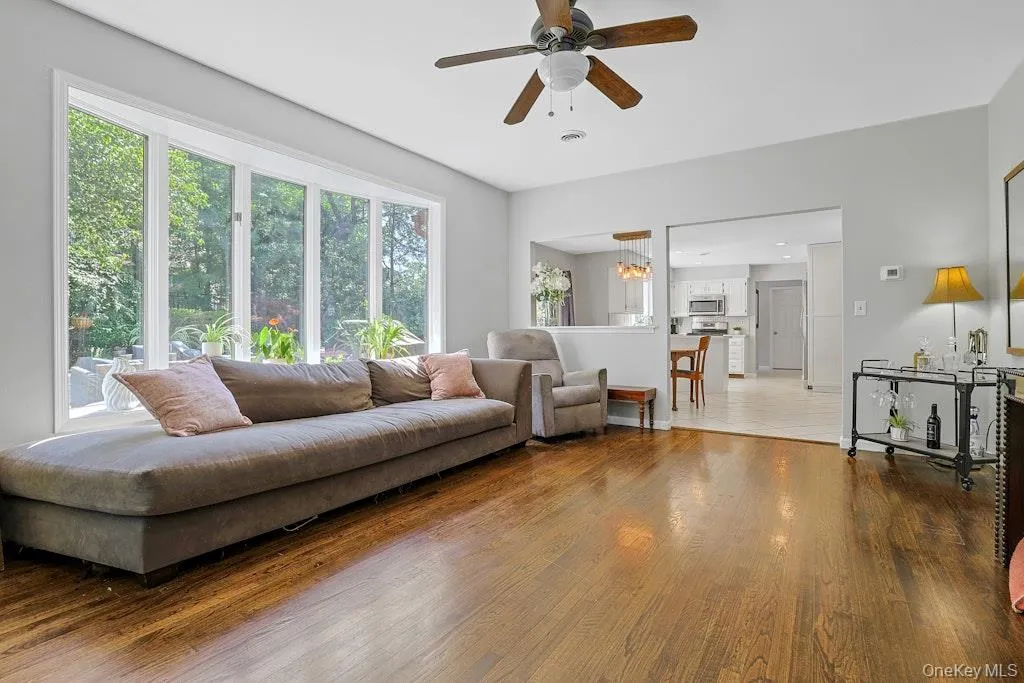 22 Peach Street, Orangetown, NY, 5 Bedrooms Bedrooms, 9 Rooms Rooms,3 BathroomsBathrooms,Residential,For Rent,Peach,0,996490 22 Peach Street, Orangetown, NY, 5 Bedrooms Bedrooms, 9 Rooms Rooms,3 BathroomsBathrooms,Residential,For Rent,Peach,0,996490