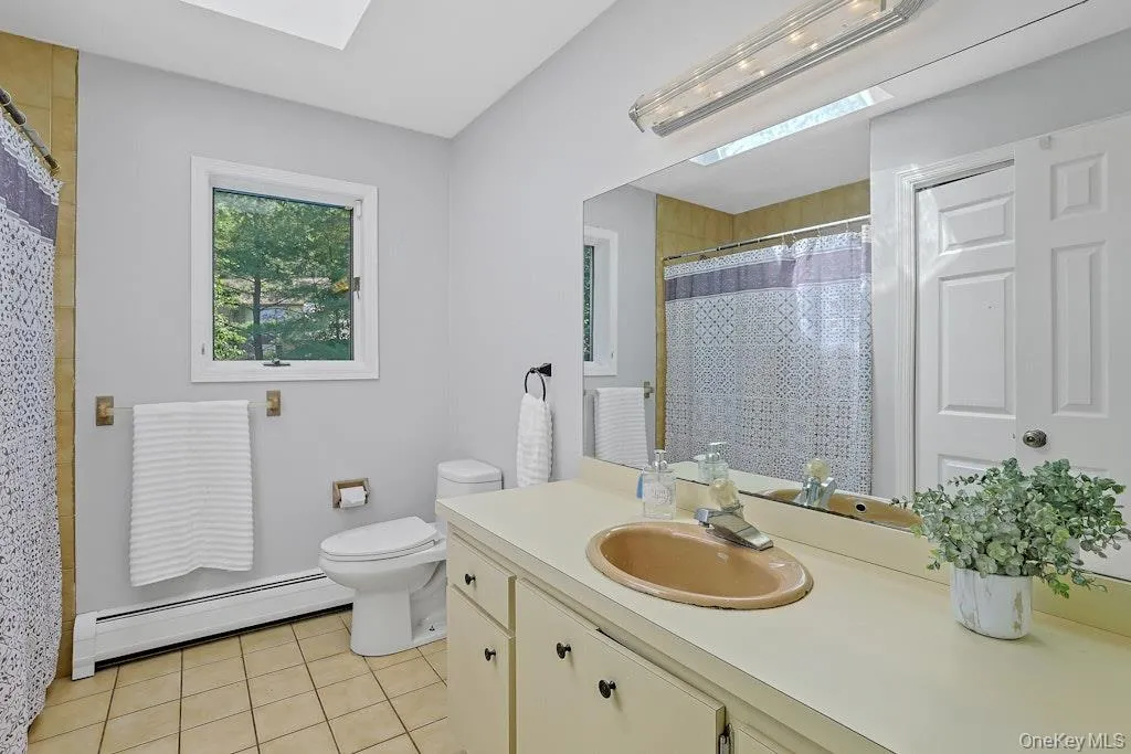 22 Peach Street, Orangetown, NY, 5 Bedrooms Bedrooms, 9 Rooms Rooms,3 BathroomsBathrooms,Residential,For Rent,Peach,0,996490 22 Peach Street, Orangetown, NY, 5 Bedrooms Bedrooms, 9 Rooms Rooms,3 BathroomsBathrooms,Residential,For Rent,Peach,0,996490