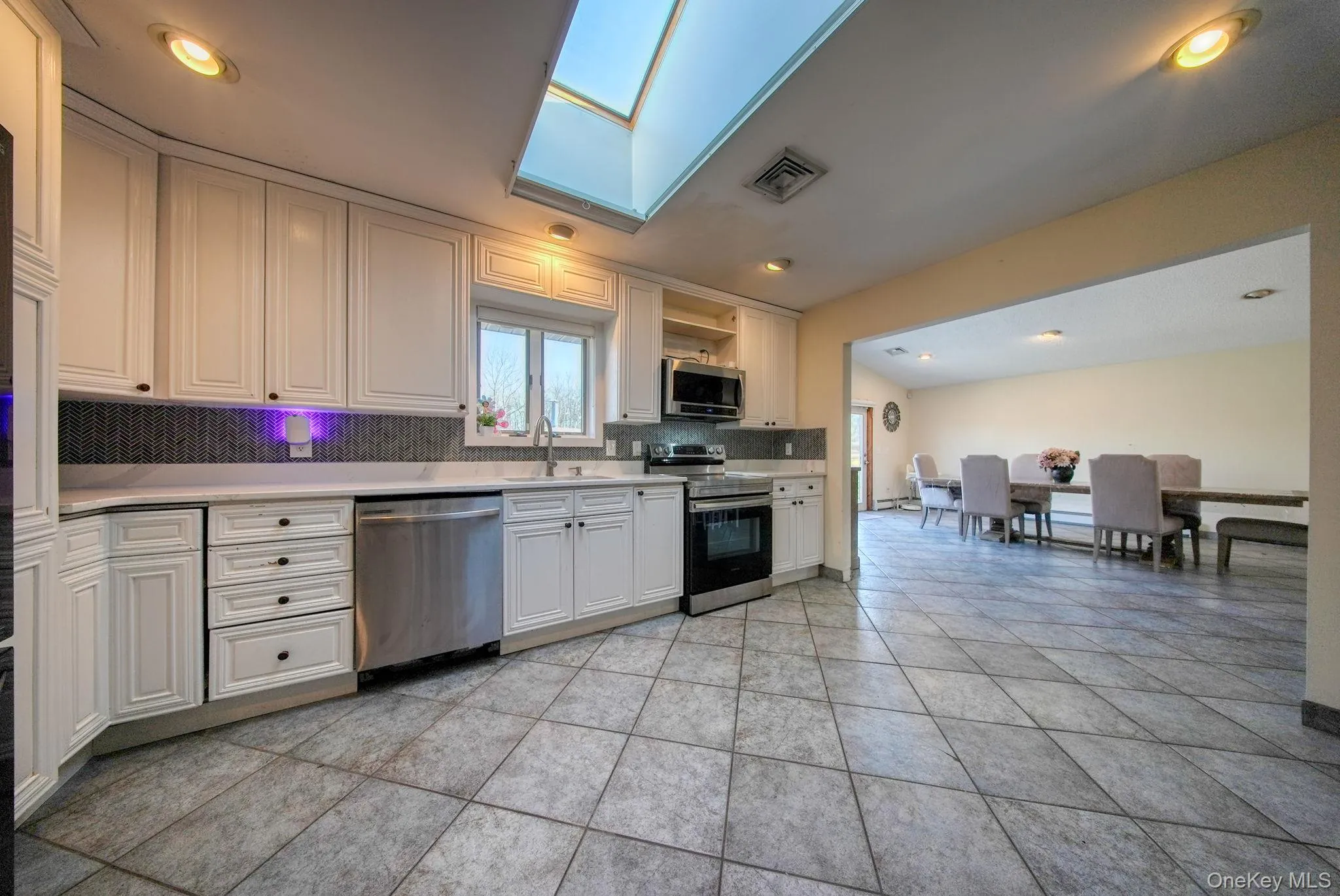 158 Wade Road, Liberty, NY, 6 Bedrooms Bedrooms, 12 Rooms Rooms,3 BathroomsBathrooms,Residential,For Rent,Wade,0,996492 158 Wade Road, Liberty, NY, 6 Bedrooms Bedrooms, 12 Rooms Rooms,3 BathroomsBathrooms,Residential,For Rent,Wade,0,996492