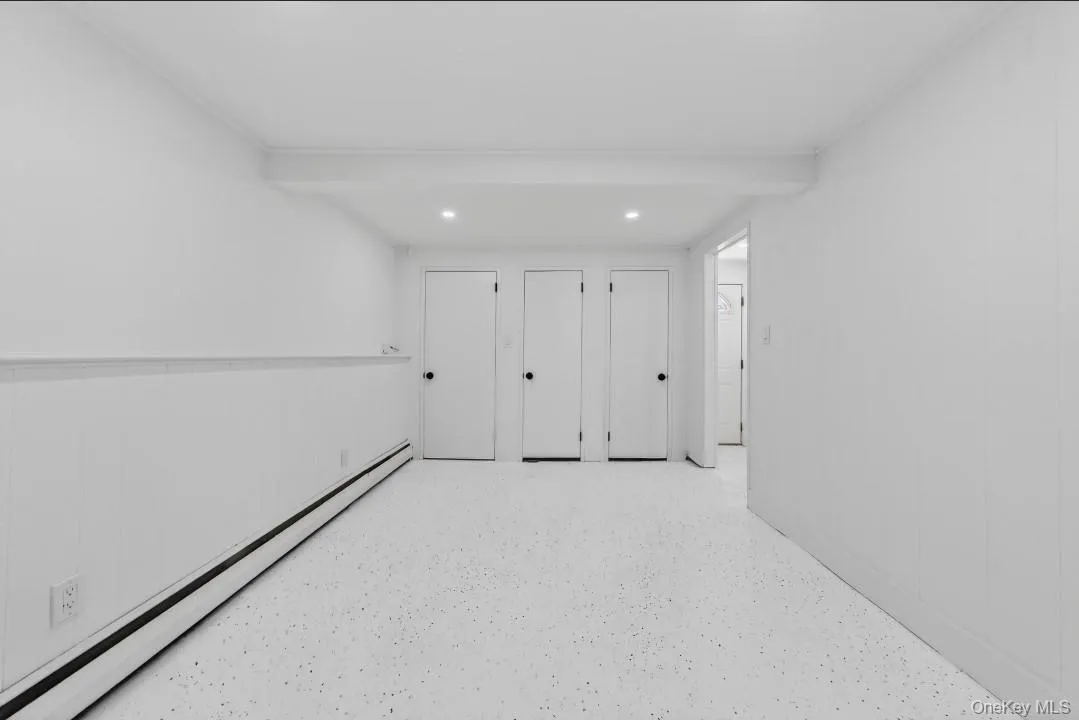 8 Whitebirch Lane, Smithtown, NY, 4 Bedrooms Bedrooms, 10 Rooms Rooms,2 BathroomsBathrooms,Residential,For Rent,Whitebirch,0,996494 8 Whitebirch Lane, Smithtown, NY, 4 Bedrooms Bedrooms, 10 Rooms Rooms,2 BathroomsBathrooms,Residential,For Rent,Whitebirch,0,996494