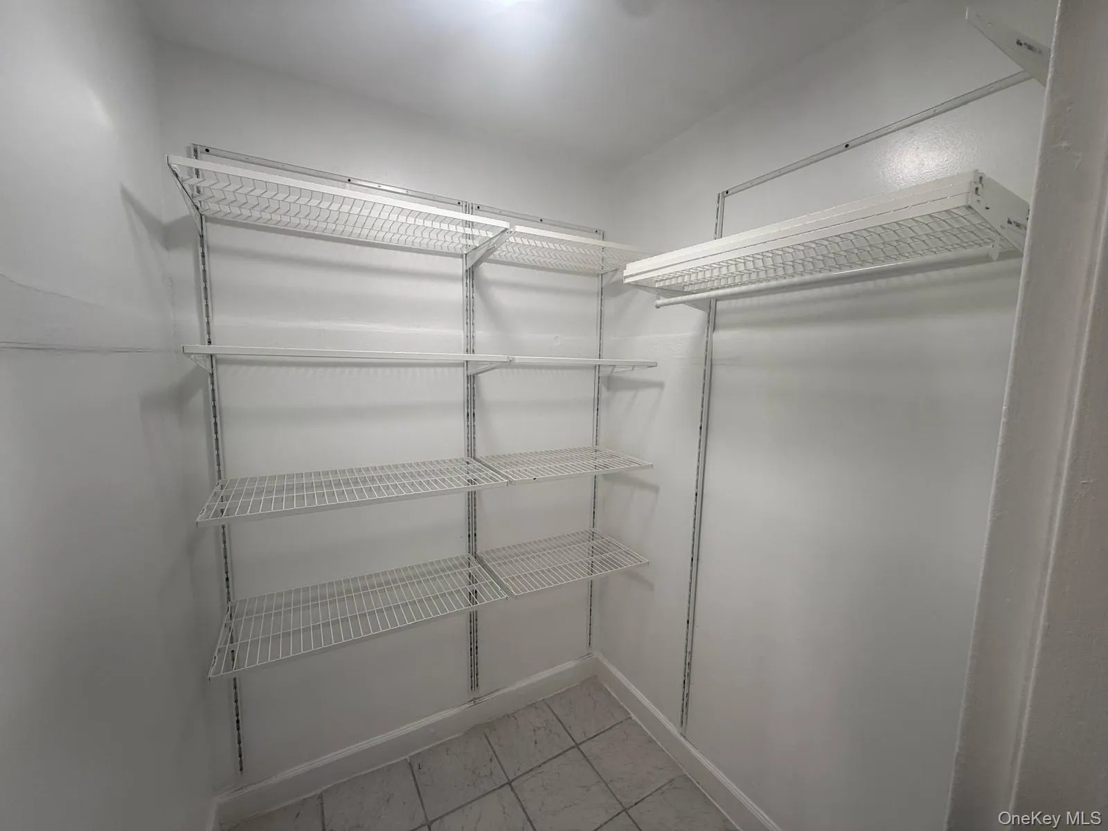 10106 Avenue K, New York, NY, 1 Bedroom Bedrooms, 3 Rooms Rooms,1 BathroomBathrooms,Residential Lease,For Rent,Avenue K,0,996520 10106 Avenue K, New York, NY, 1 Bedroom Bedrooms, 3 Rooms Rooms,1 BathroomBathrooms,Residential Lease,For Rent,Avenue K,0,996520