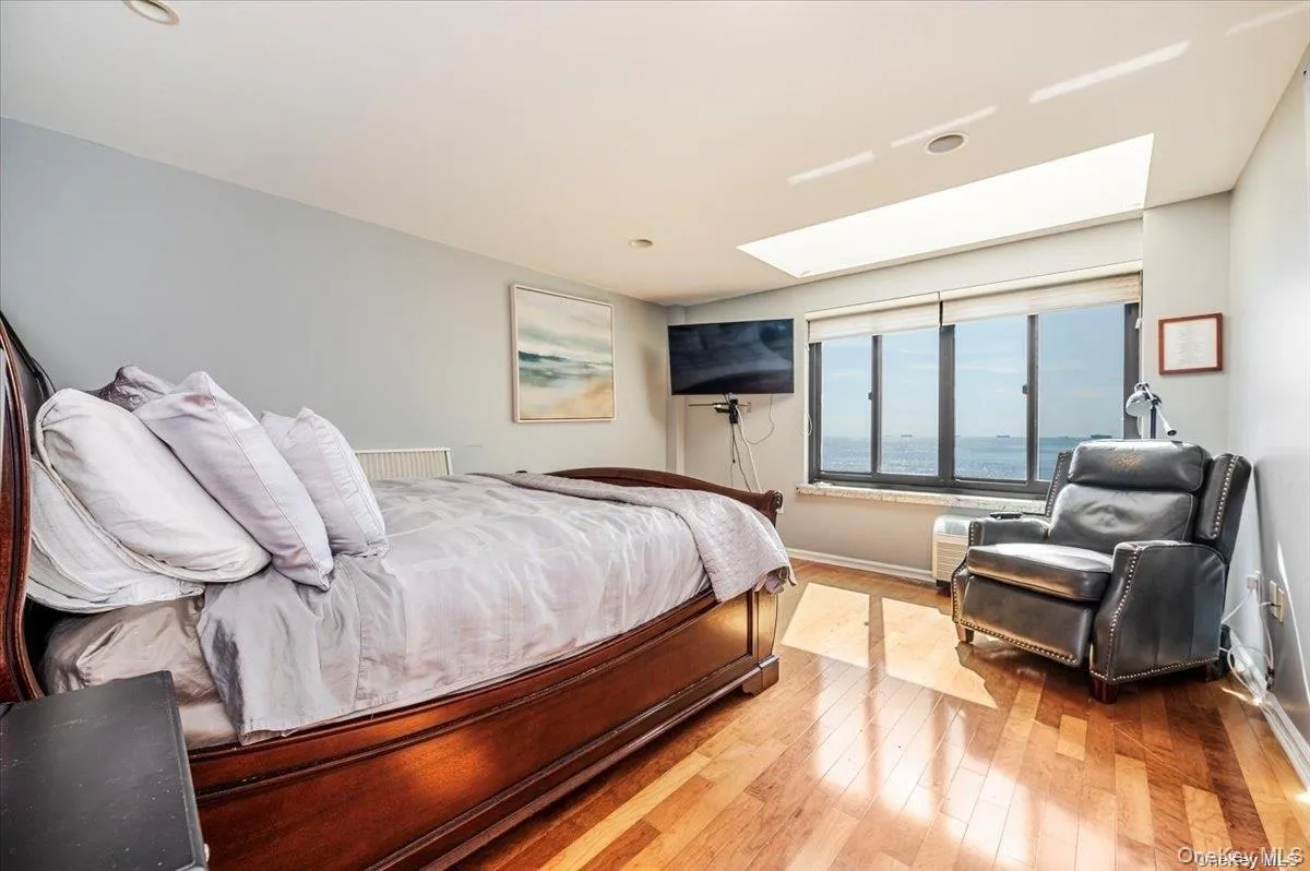 100 Broadway, Long Beach, NY, 2 Bedrooms Bedrooms, 5 Rooms Rooms,2 BathroomsBathrooms,Residential Lease,For Rent,Broadway,0,996522 100 Broadway, Long Beach, NY, 2 Bedrooms Bedrooms, 5 Rooms Rooms,2 BathroomsBathrooms,Residential Lease,For Rent,Broadway,0,996522