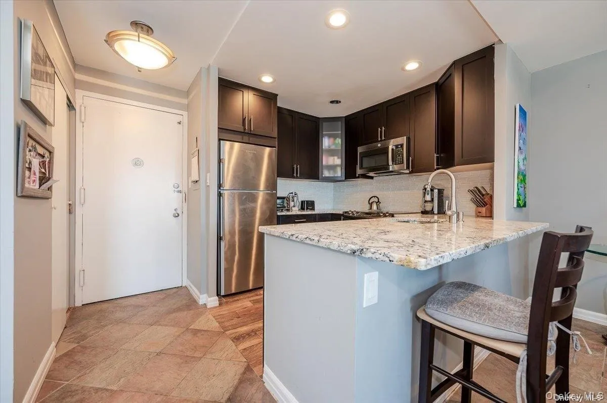 100 Broadway, Long Beach, NY, 2 Bedrooms Bedrooms, 5 Rooms Rooms,2 BathroomsBathrooms,Residential Lease,For Rent,Broadway,0,996522 100 Broadway, Long Beach, NY, 2 Bedrooms Bedrooms, 5 Rooms Rooms,2 BathroomsBathrooms,Residential Lease,For Rent,Broadway,0,996522