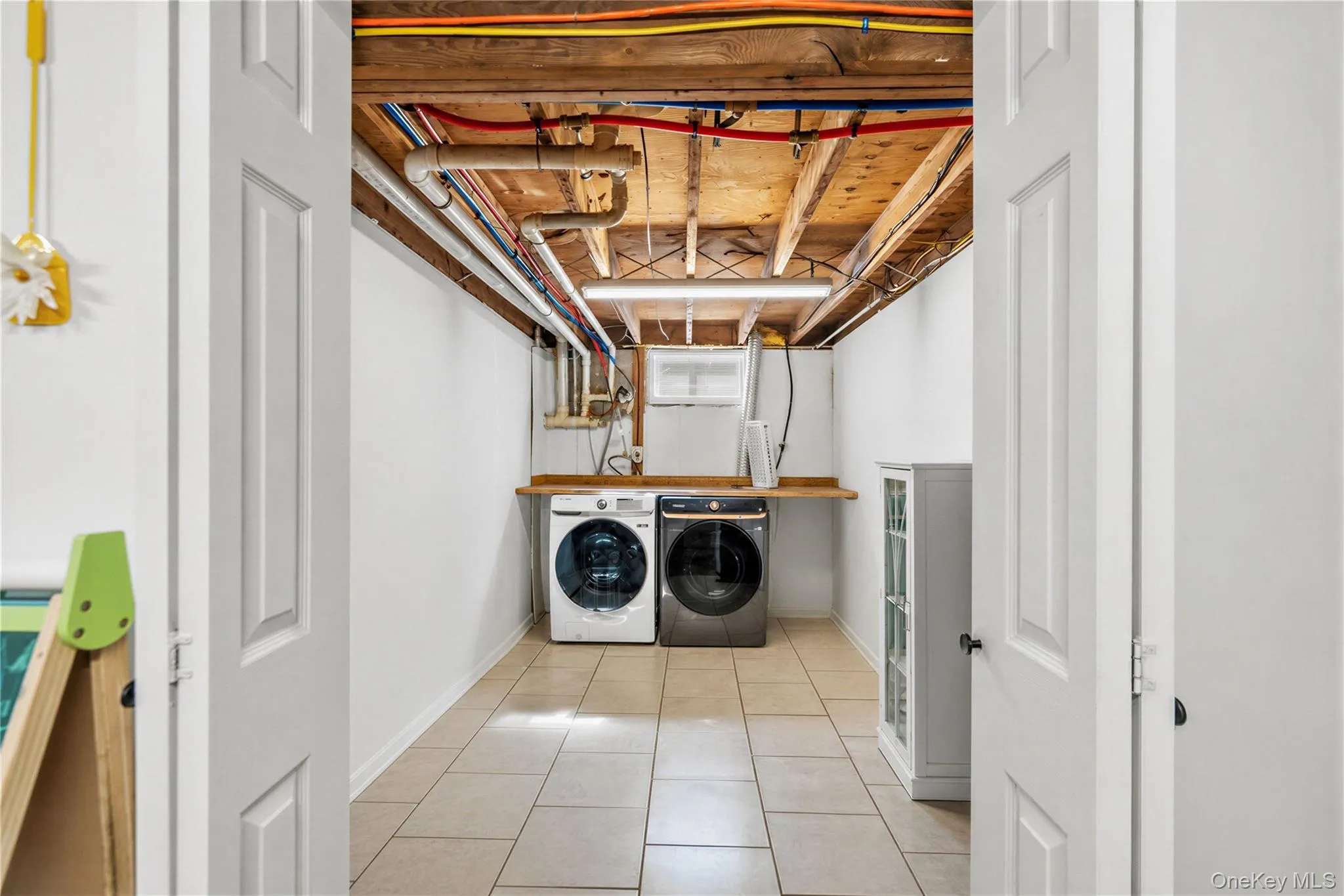 82 Robinwood Drive, Brookhaven, NY, 3 Bedrooms Bedrooms, 7 Rooms Rooms,1 BathroomBathrooms,Residential Sale,For Rent,Robinwood,0,996538 82 Robinwood Drive, Brookhaven, NY, 3 Bedrooms Bedrooms, 7 Rooms Rooms,1 BathroomBathrooms,Residential Sale,For Rent,Robinwood,0,996538