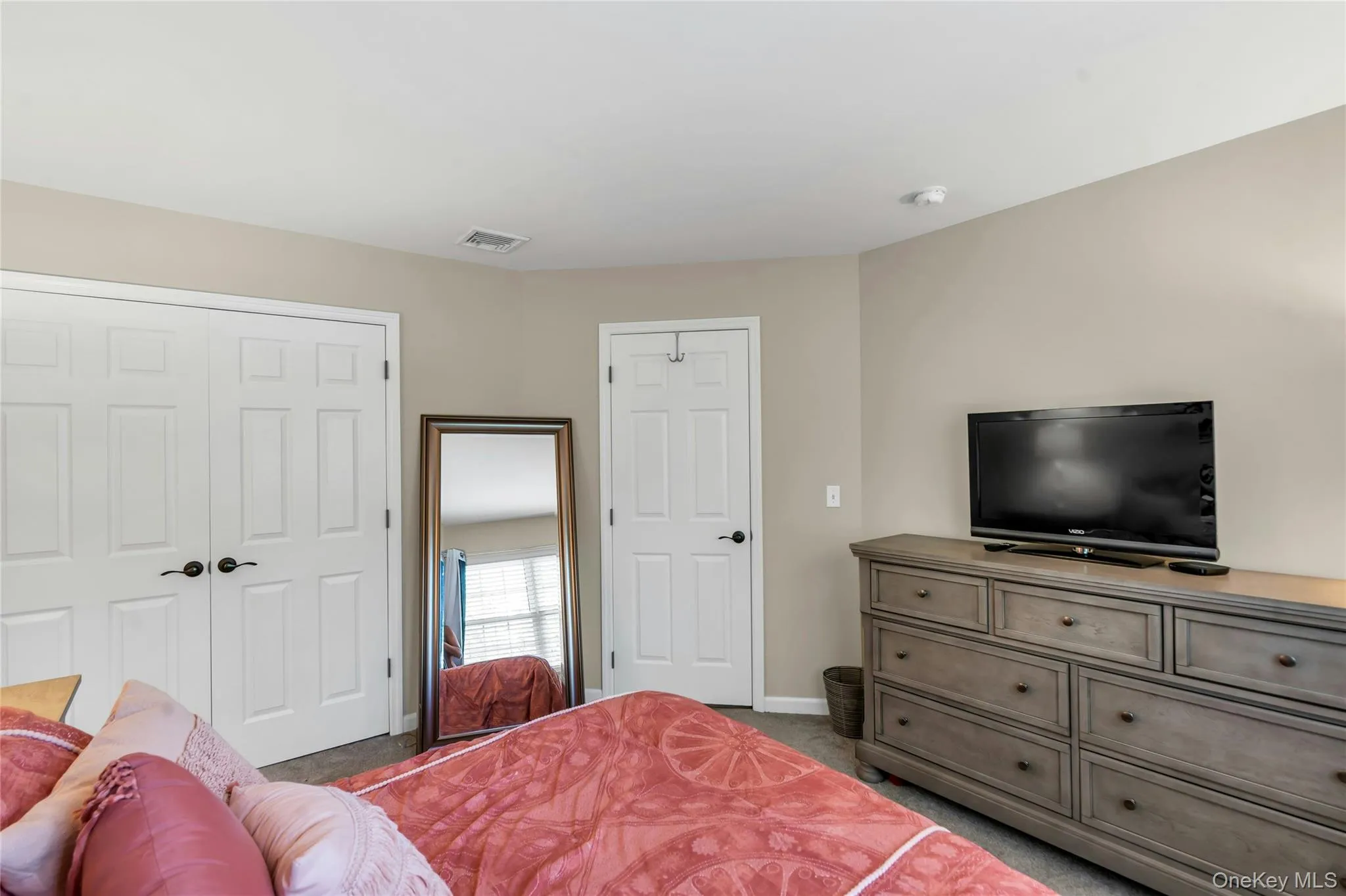 6 Magnolia Lane, Smithtown, NY, 4 Bedrooms Bedrooms, 8 Rooms Rooms,3 BathroomsBathrooms,Residential,For Rent,Magnolia,0,996544 6 Magnolia Lane, Smithtown, NY, 4 Bedrooms Bedrooms, 8 Rooms Rooms,3 BathroomsBathrooms,Residential,For Rent,Magnolia,0,996544