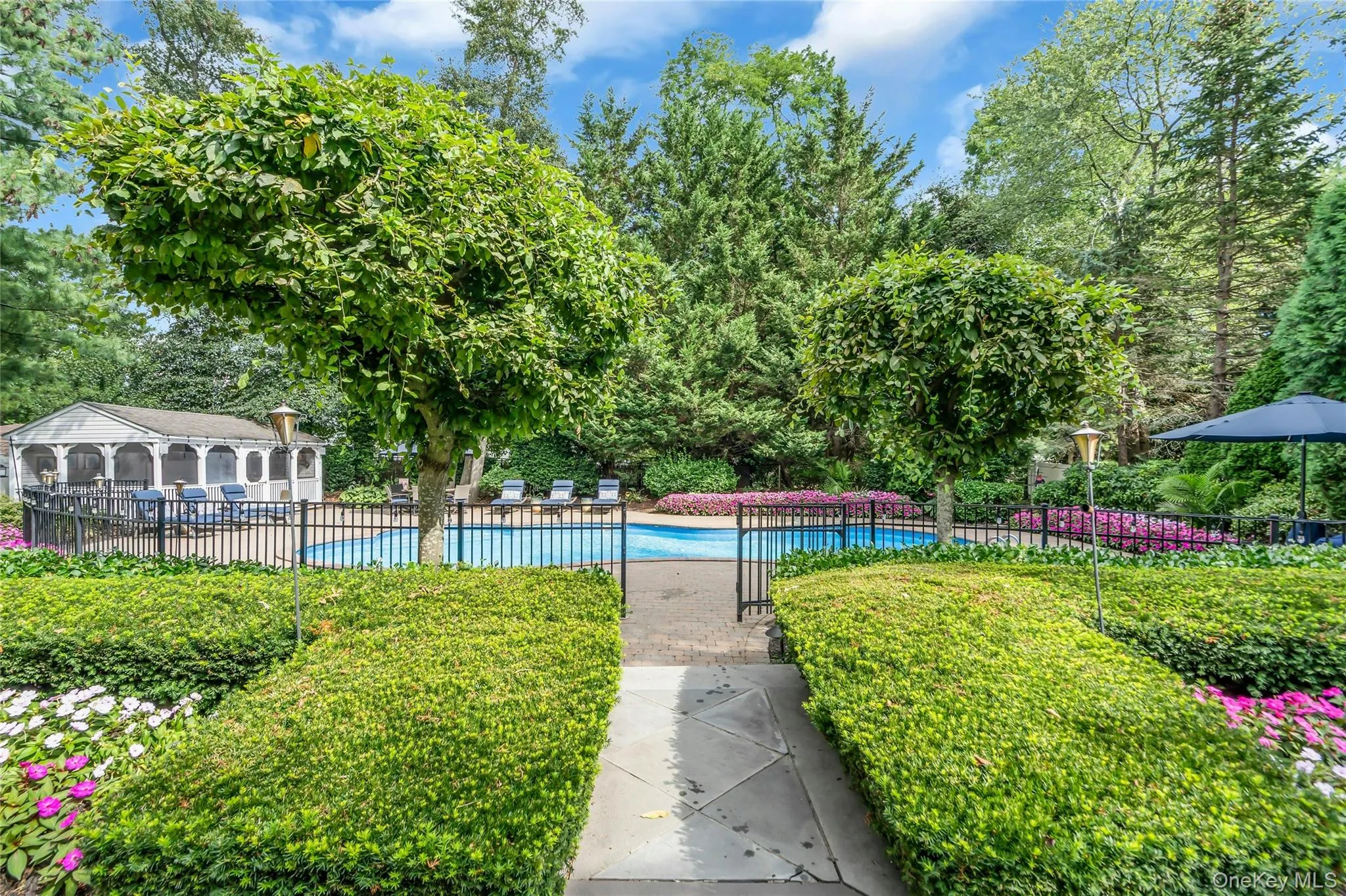 6 Magnolia Lane, Smithtown, NY, 4 Bedrooms Bedrooms, 8 Rooms Rooms,3 BathroomsBathrooms,Residential,For Rent,Magnolia,0,996544 6 Magnolia Lane, Smithtown, NY, 4 Bedrooms Bedrooms, 8 Rooms Rooms,3 BathroomsBathrooms,Residential,For Rent,Magnolia,0,996544