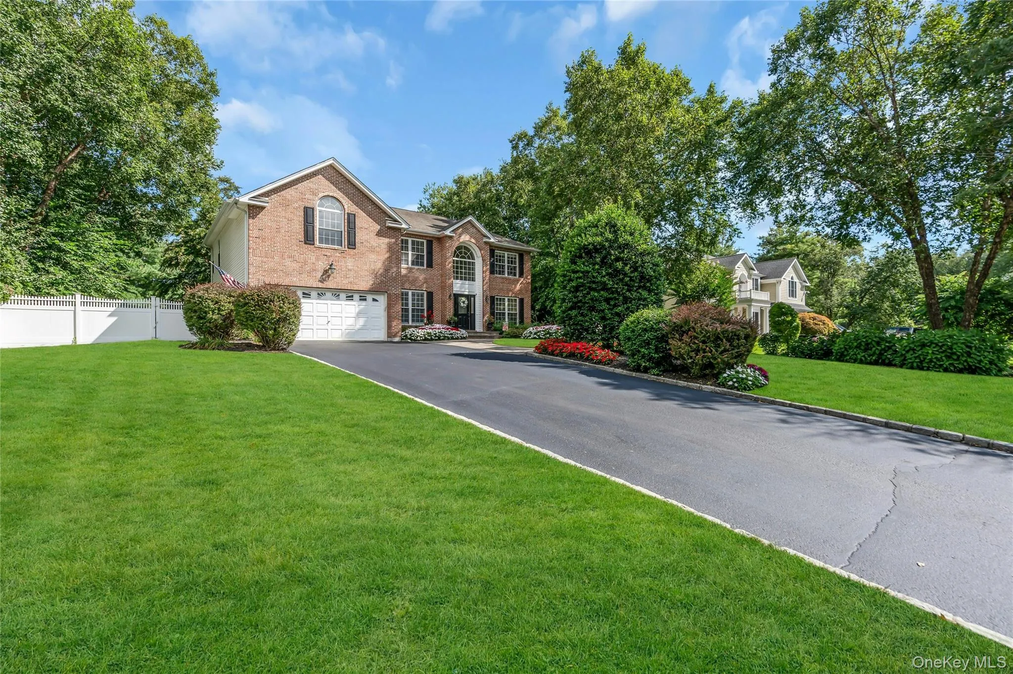 6 Magnolia Lane, Smithtown, NY, 4 Bedrooms Bedrooms, 8 Rooms Rooms,3 BathroomsBathrooms,Residential,For Rent,Magnolia,0,996544 6 Magnolia Lane, Smithtown, NY, 4 Bedrooms Bedrooms, 8 Rooms Rooms,3 BathroomsBathrooms,Residential,For Rent,Magnolia,0,996544