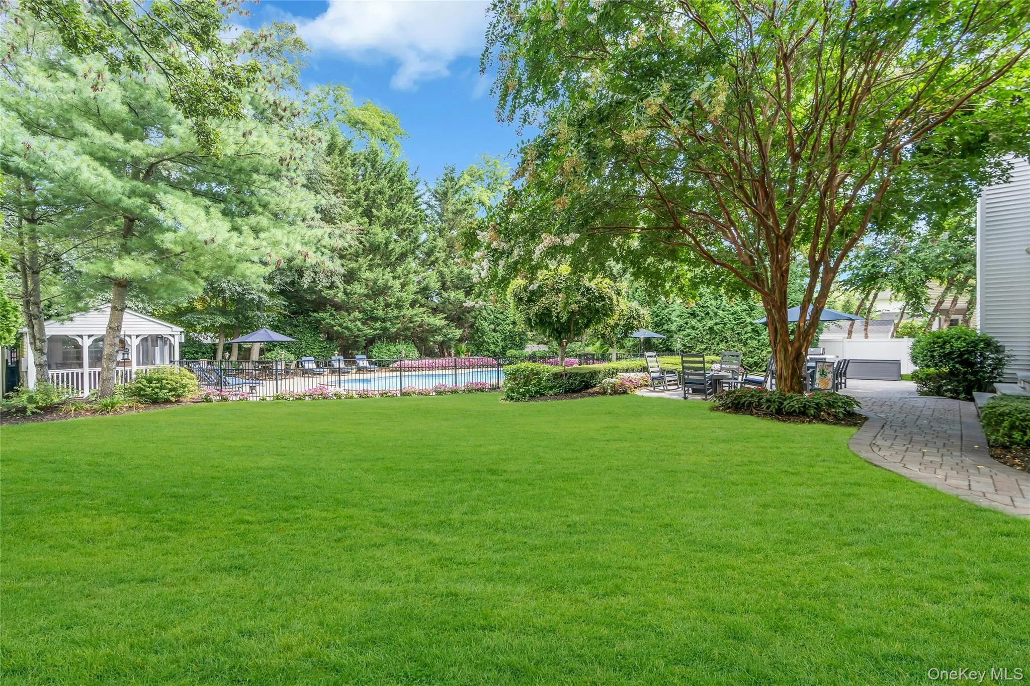 6 Magnolia Lane, Smithtown, NY, 4 Bedrooms Bedrooms, 8 Rooms Rooms,3 BathroomsBathrooms,Residential,For Rent,Magnolia,0,996544 6 Magnolia Lane, Smithtown, NY, 4 Bedrooms Bedrooms, 8 Rooms Rooms,3 BathroomsBathrooms,Residential,For Rent,Magnolia,0,996544
