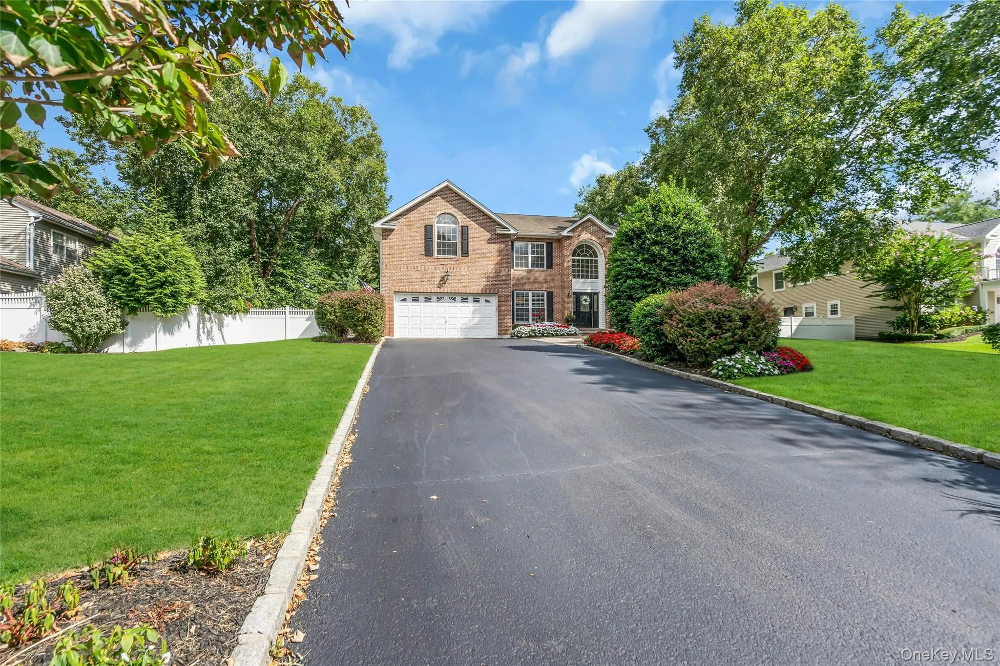 6 Magnolia Lane, Smithtown, NY, 4 Bedrooms Bedrooms, 8 Rooms Rooms,3 BathroomsBathrooms,Residential,For Rent,Magnolia,0,996544 6 Magnolia Lane, Smithtown, NY, 4 Bedrooms Bedrooms, 8 Rooms Rooms,3 BathroomsBathrooms,Residential,For Rent,Magnolia,0,996544