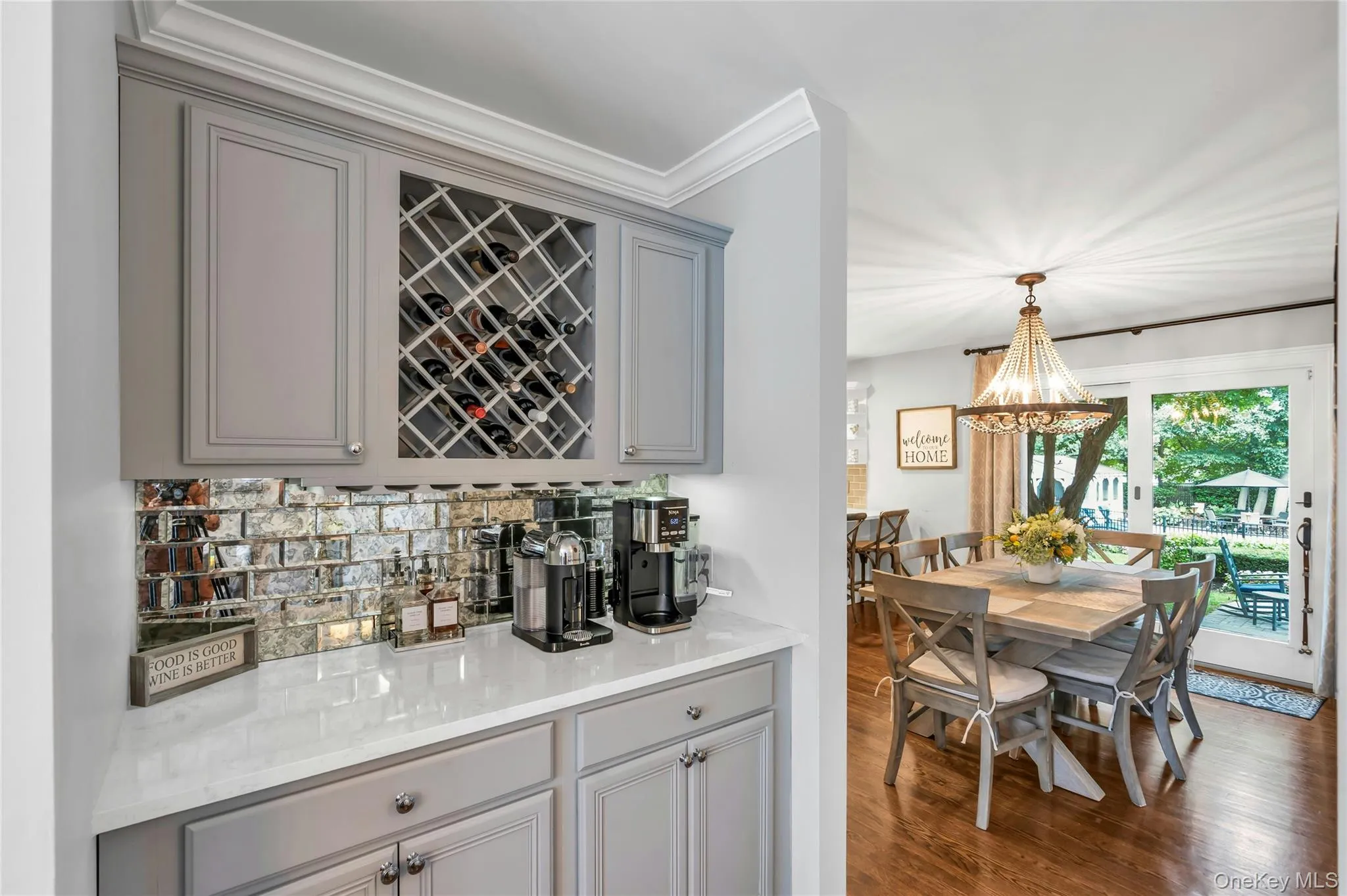 6 Magnolia Lane, Smithtown, NY, 4 Bedrooms Bedrooms, 8 Rooms Rooms,3 BathroomsBathrooms,Residential,For Rent,Magnolia,0,996544 6 Magnolia Lane, Smithtown, NY, 4 Bedrooms Bedrooms, 8 Rooms Rooms,3 BathroomsBathrooms,Residential,For Rent,Magnolia,0,996544