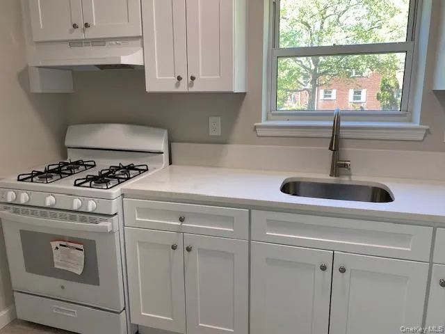 260-18 75th Avenue, New York, NY, 2 Bedrooms Bedrooms, 4 Rooms Rooms,1 BathroomBathrooms,Residential,For Rent,75th,0,996546 260-18 75th Avenue, New York, NY, 2 Bedrooms Bedrooms, 4 Rooms Rooms,1 BathroomBathrooms,Residential,For Rent,75th,0,996546