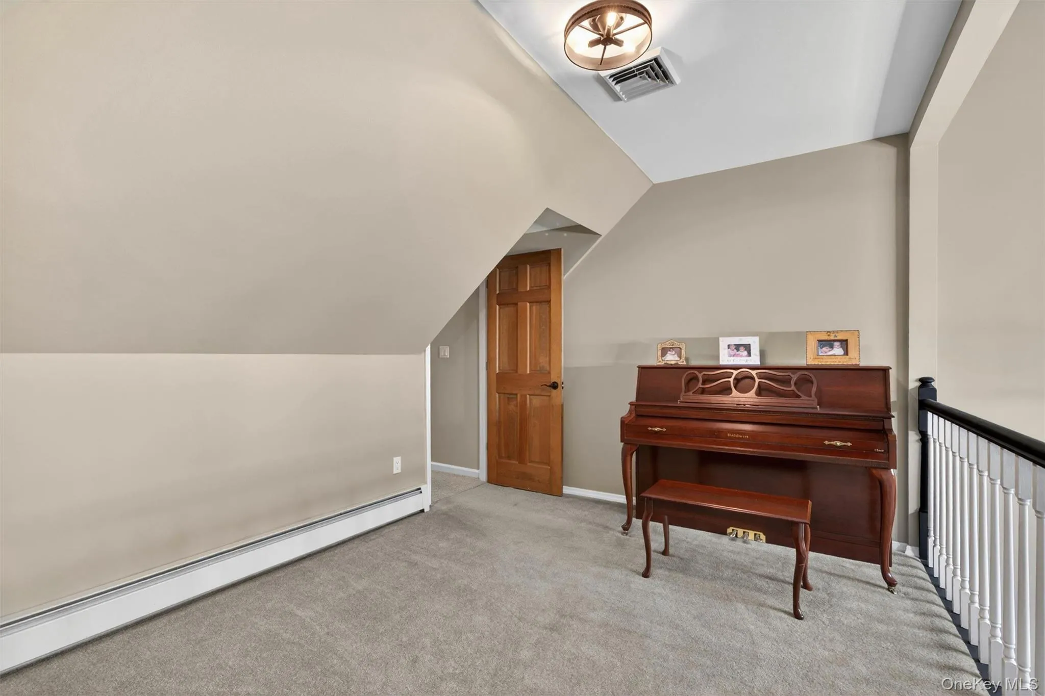 233 Hill Road, Goshen, NY, 3 Bedrooms Bedrooms, 7 Rooms Rooms,2 BathroomsBathrooms,Residential,For Rent,Hill,0,996548 233 Hill Road, Goshen, NY, 3 Bedrooms Bedrooms, 7 Rooms Rooms,2 BathroomsBathrooms,Residential,For Rent,Hill,0,996548