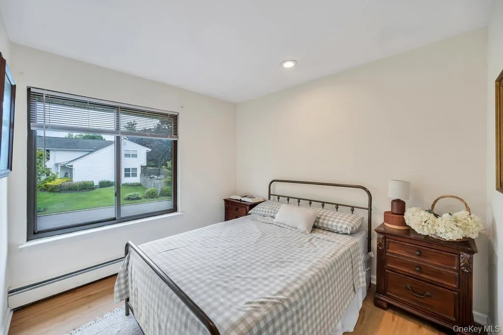 43 Hitching Post Lane, Glen Cove, NY, 6 Bedrooms Bedrooms, 12 Rooms Rooms,3 BathroomsBathrooms,Residential,For Rent,Hitching Post,0,996550 43 Hitching Post Lane, Glen Cove, NY, 6 Bedrooms Bedrooms, 12 Rooms Rooms,3 BathroomsBathrooms,Residential,For Rent,Hitching Post,0,996550