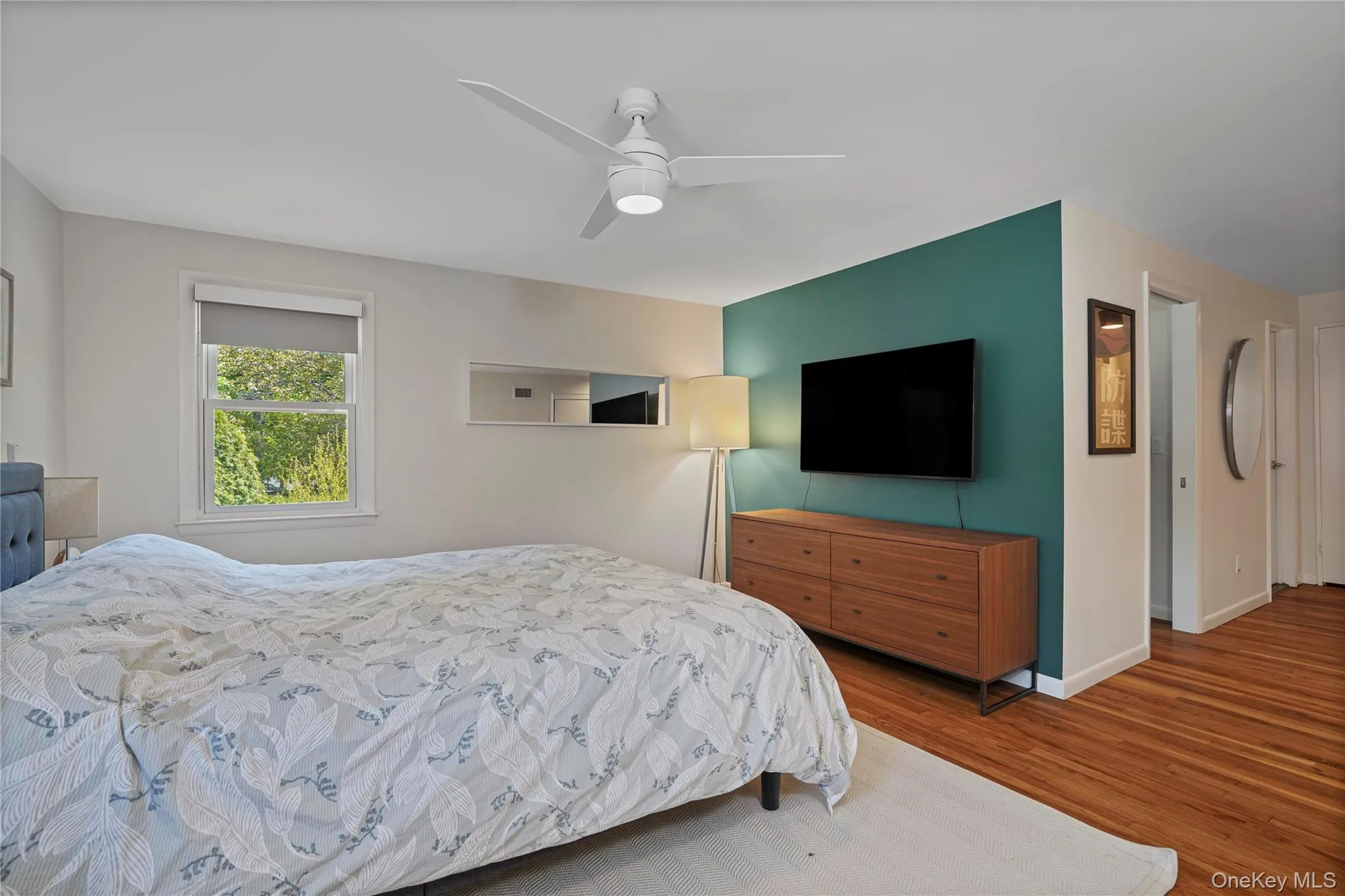 King Size Primary Bedroom Suite King Size Primary Bedroom Suite