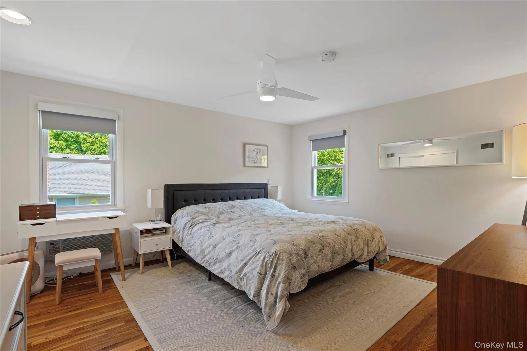 King Size Primary Bedroom Suite With Ceiling Fan King Size Primary Bedroom Suite With Ceiling Fan