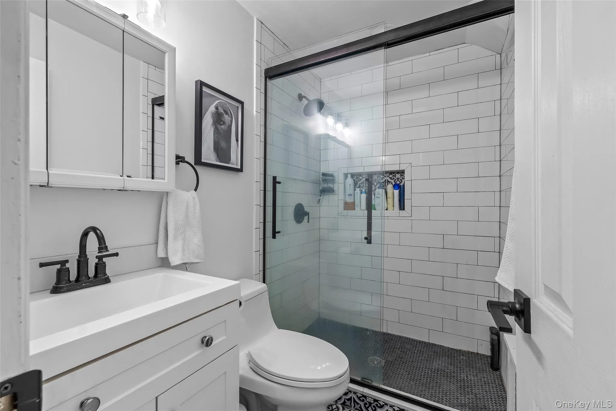 364 Broadway, Babylon, NY, 3 Bedrooms Bedrooms, 7 Rooms Rooms,2 BathroomsBathrooms,Residential,For Rent,Broadway,0,996562 364 Broadway, Babylon, NY, 3 Bedrooms Bedrooms, 7 Rooms Rooms,2 BathroomsBathrooms,Residential,For Rent,Broadway,0,996562