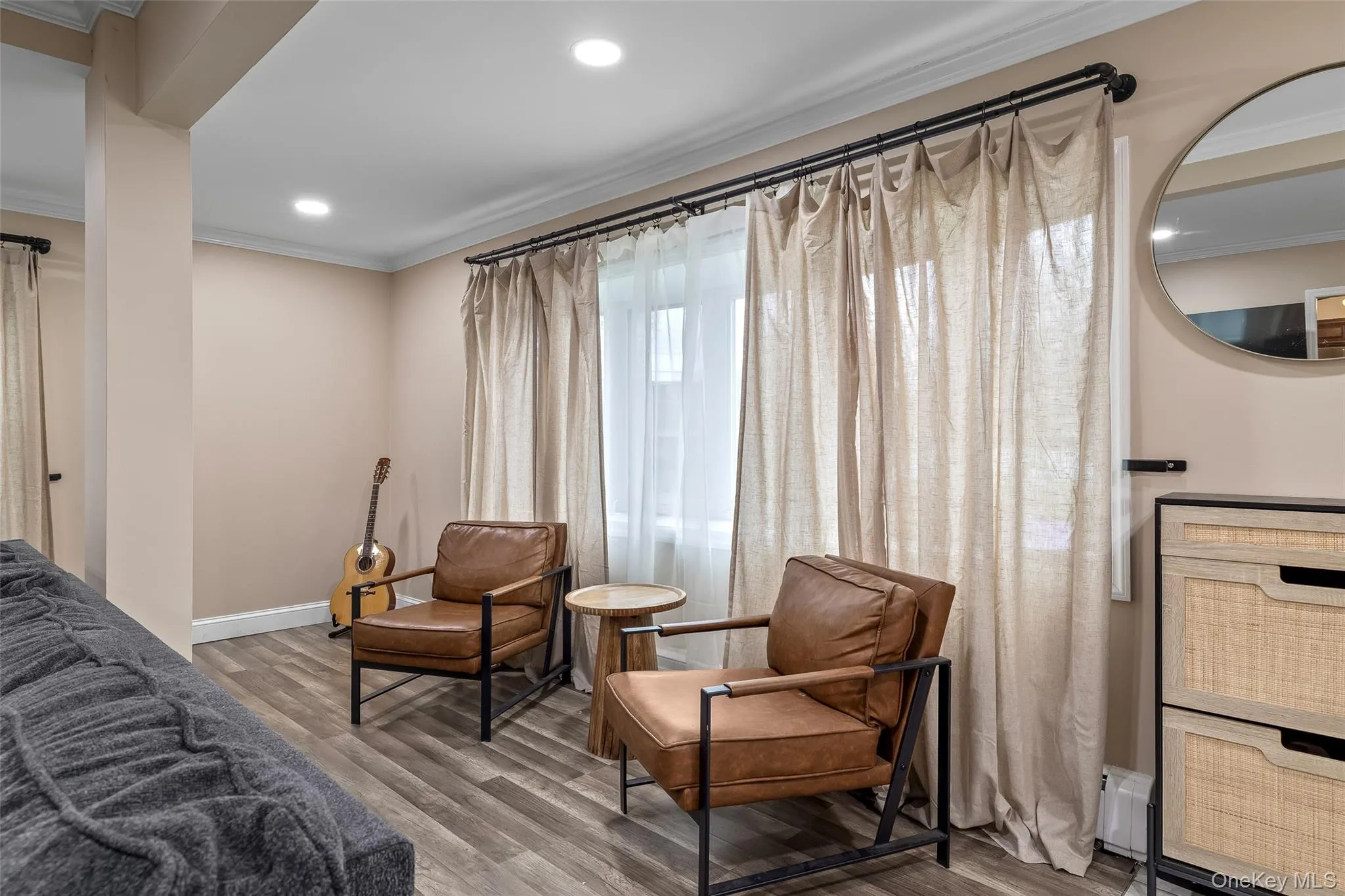 364 Broadway, Babylon, NY, 3 Bedrooms Bedrooms, 7 Rooms Rooms,2 BathroomsBathrooms,Residential,For Rent,Broadway,0,996562 364 Broadway, Babylon, NY, 3 Bedrooms Bedrooms, 7 Rooms Rooms,2 BathroomsBathrooms,Residential,For Rent,Broadway,0,996562