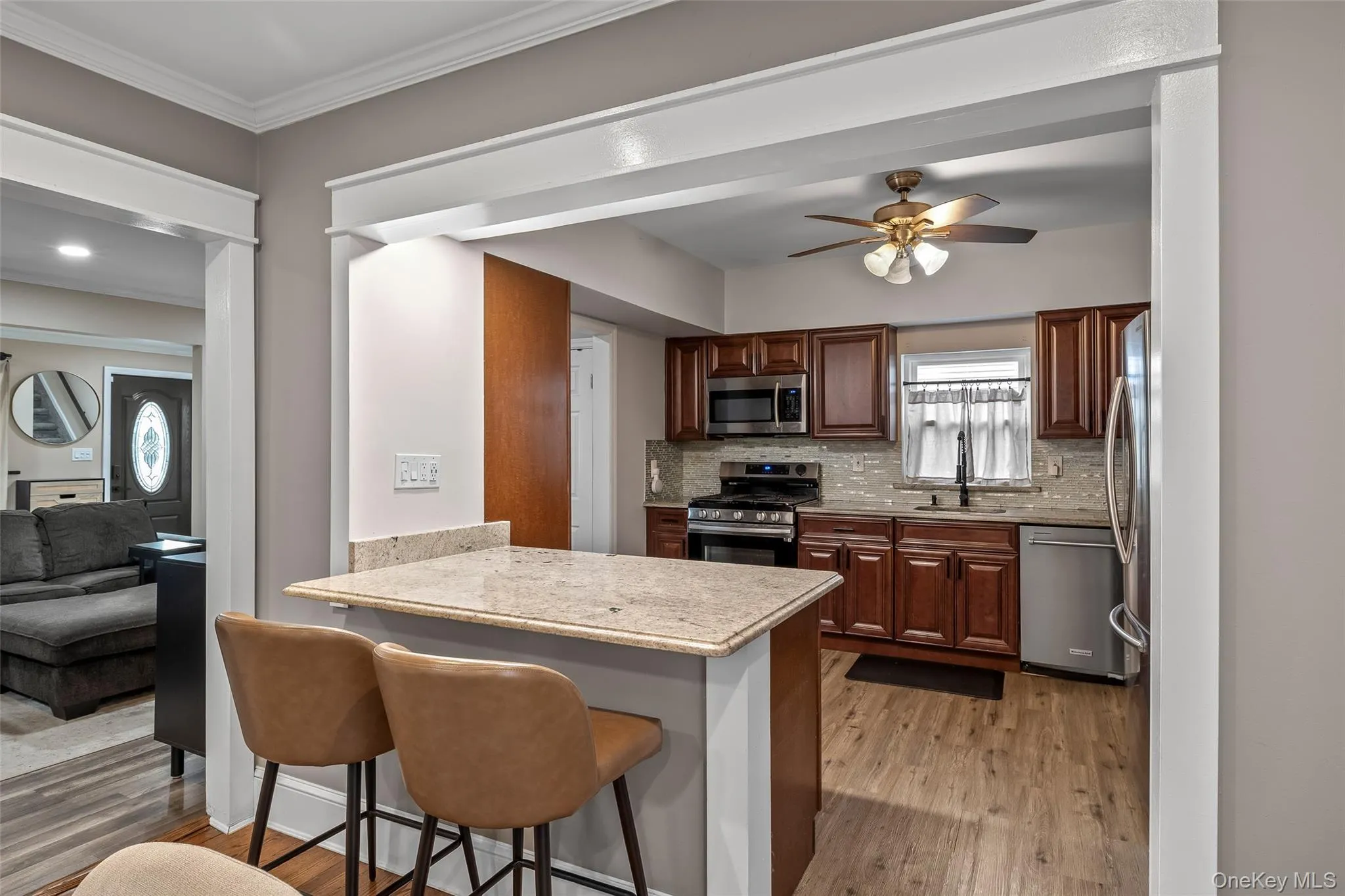 364 Broadway, Babylon, NY, 3 Bedrooms Bedrooms, 7 Rooms Rooms,2 BathroomsBathrooms,Residential,For Rent,Broadway,0,996562 364 Broadway, Babylon, NY, 3 Bedrooms Bedrooms, 7 Rooms Rooms,2 BathroomsBathrooms,Residential,For Rent,Broadway,0,996562