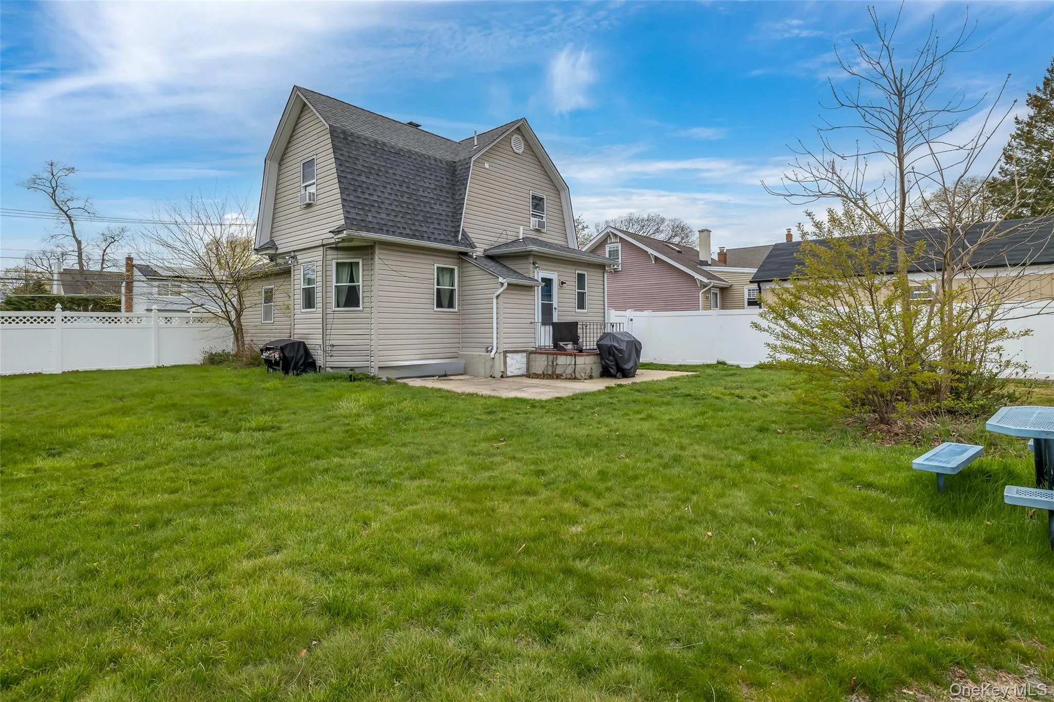 364 Broadway, Babylon, NY, 3 Bedrooms Bedrooms, 7 Rooms Rooms,2 BathroomsBathrooms,Residential,For Rent,Broadway,0,996562 364 Broadway, Babylon, NY, 3 Bedrooms Bedrooms, 7 Rooms Rooms,2 BathroomsBathrooms,Residential,For Rent,Broadway,0,996562