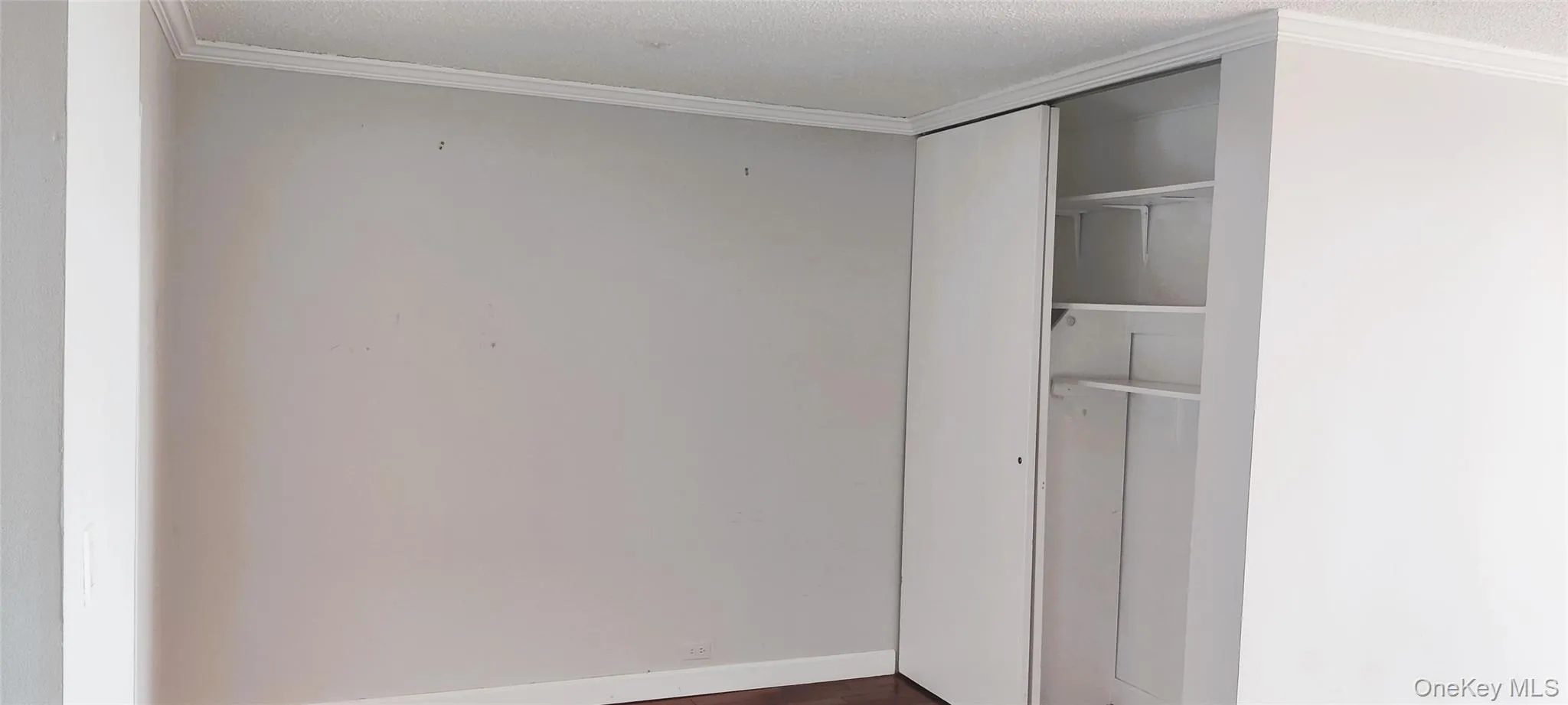 152-18 Union Turnpike, New York, NY, 2 Rooms Rooms,1 BathroomBathrooms,Residential Lease,For Rent,Union,0,996604 152-18 Union Turnpike, New York, NY, 2 Rooms Rooms,1 BathroomBathrooms,Residential Lease,For Rent,Union,0,996604