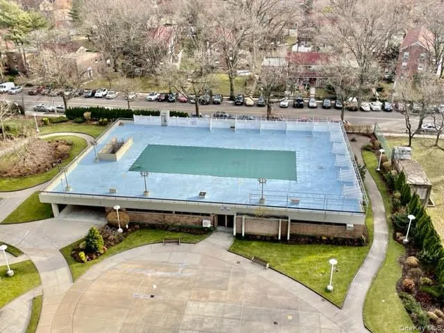 152-18 Union Turnpike, New York, NY, 2 Rooms Rooms,1 BathroomBathrooms,Residential Lease,For Rent,Union,0,996604 152-18 Union Turnpike, New York, NY, 2 Rooms Rooms,1 BathroomBathrooms,Residential Lease,For Rent,Union,0,996604