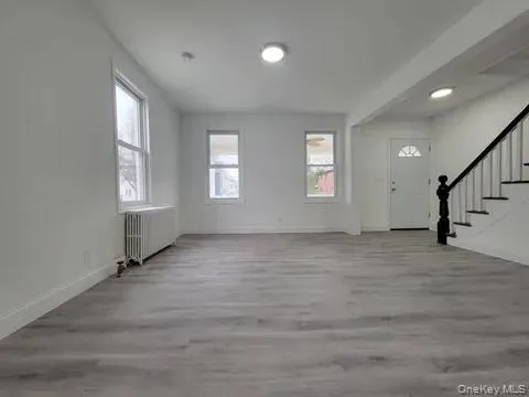23-25 Lincoln Street, Babylon, NY, 3 Bedrooms Bedrooms, 6 Rooms Rooms,2 BathroomsBathrooms,Residential Lease,For Rent,Lincoln,0,996609 23-25 Lincoln Street, Babylon, NY, 3 Bedrooms Bedrooms, 6 Rooms Rooms,2 BathroomsBathrooms,Residential Lease,For Rent,Lincoln,0,996609