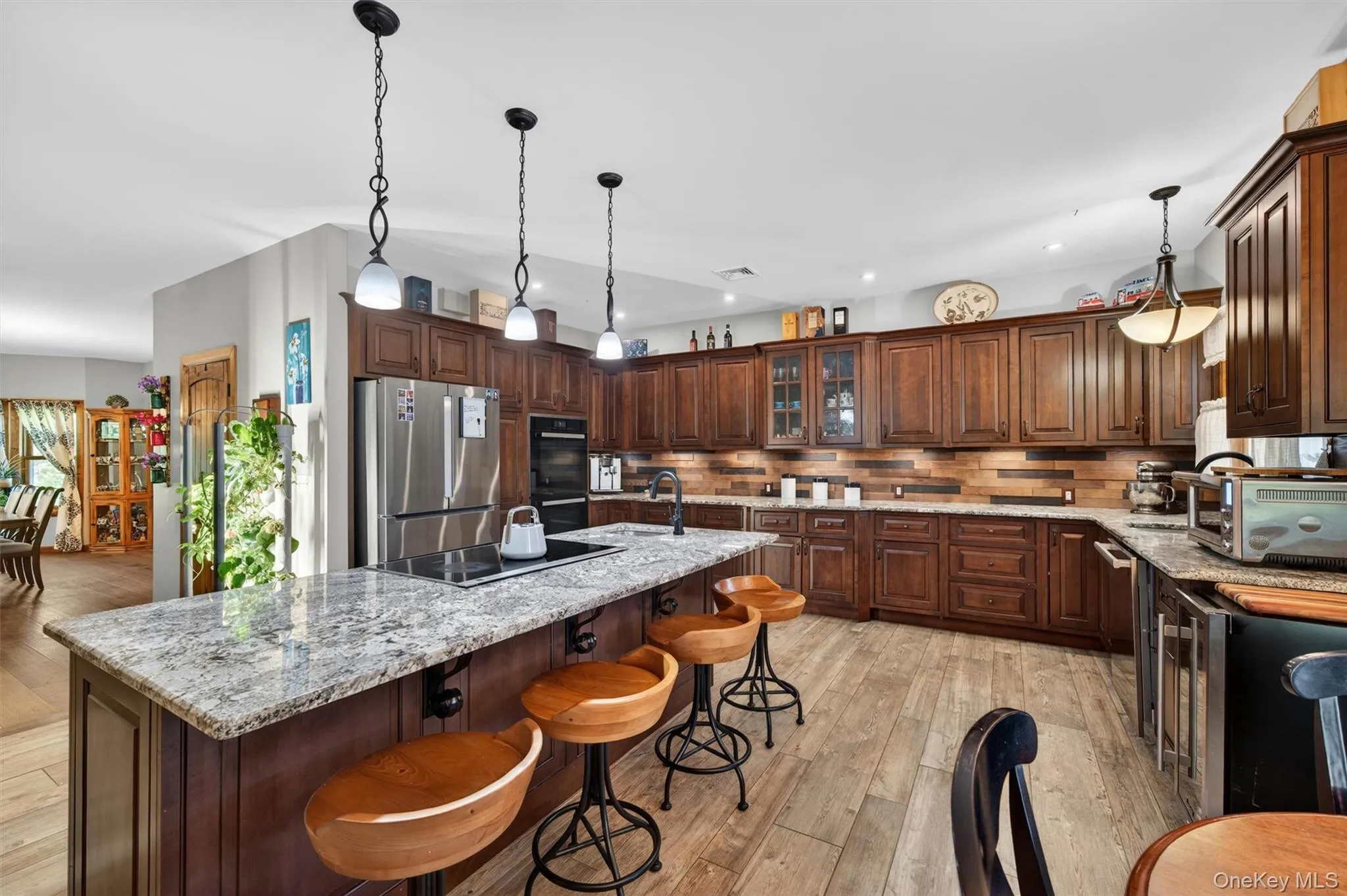 Thoughtfully crafted for those who love to cook, bake, and gather, the kitchen offers a warm and inspiring space for everyday culinary adventures. Thoughtfully crafted for those who love to cook, bake, and gather, the kitchen offers a warm and inspiring space for everyday culinary adventures.
