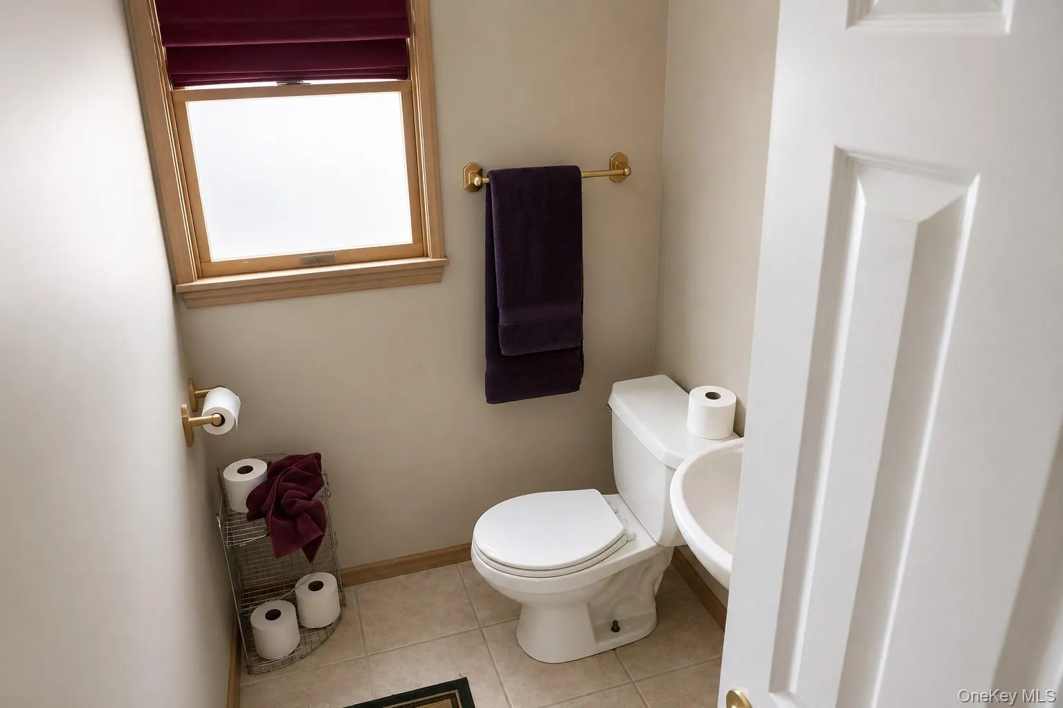 3837 Cordwood Lane, Hempstead, NY, 4 Bedrooms Bedrooms, 8 Rooms Rooms,3 BathroomsBathrooms,Residential,For Rent,Cordwood,0,KEY996626 3837 Cordwood Lane, Hempstead, NY, 4 Bedrooms Bedrooms, 8 Rooms Rooms,3 BathroomsBathrooms,Residential,For Rent,Cordwood,0,KEY996626