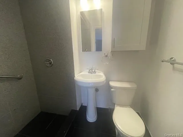 757 Chestnut Street, Hempstead, NY, 2 Bedrooms Bedrooms, 5 Rooms Rooms,2 BathroomsBathrooms,Residential Lease,For Rent,Chestnut,0,996627 757 Chestnut Street, Hempstead, NY, 2 Bedrooms Bedrooms, 5 Rooms Rooms,2 BathroomsBathrooms,Residential Lease,For Rent,Chestnut,0,996627