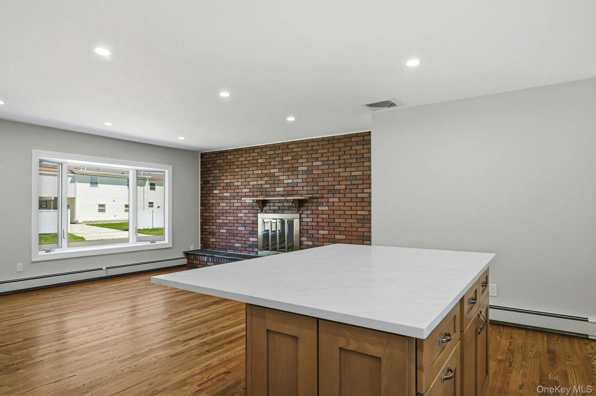 21 Robbins Street, Babylon, NY, 3 Bedrooms Bedrooms, 5 Rooms Rooms,2 BathroomsBathrooms,Residential,For Rent,Robbins,0,996633 21 Robbins Street, Babylon, NY, 3 Bedrooms Bedrooms, 5 Rooms Rooms,2 BathroomsBathrooms,Residential,For Rent,Robbins,0,996633