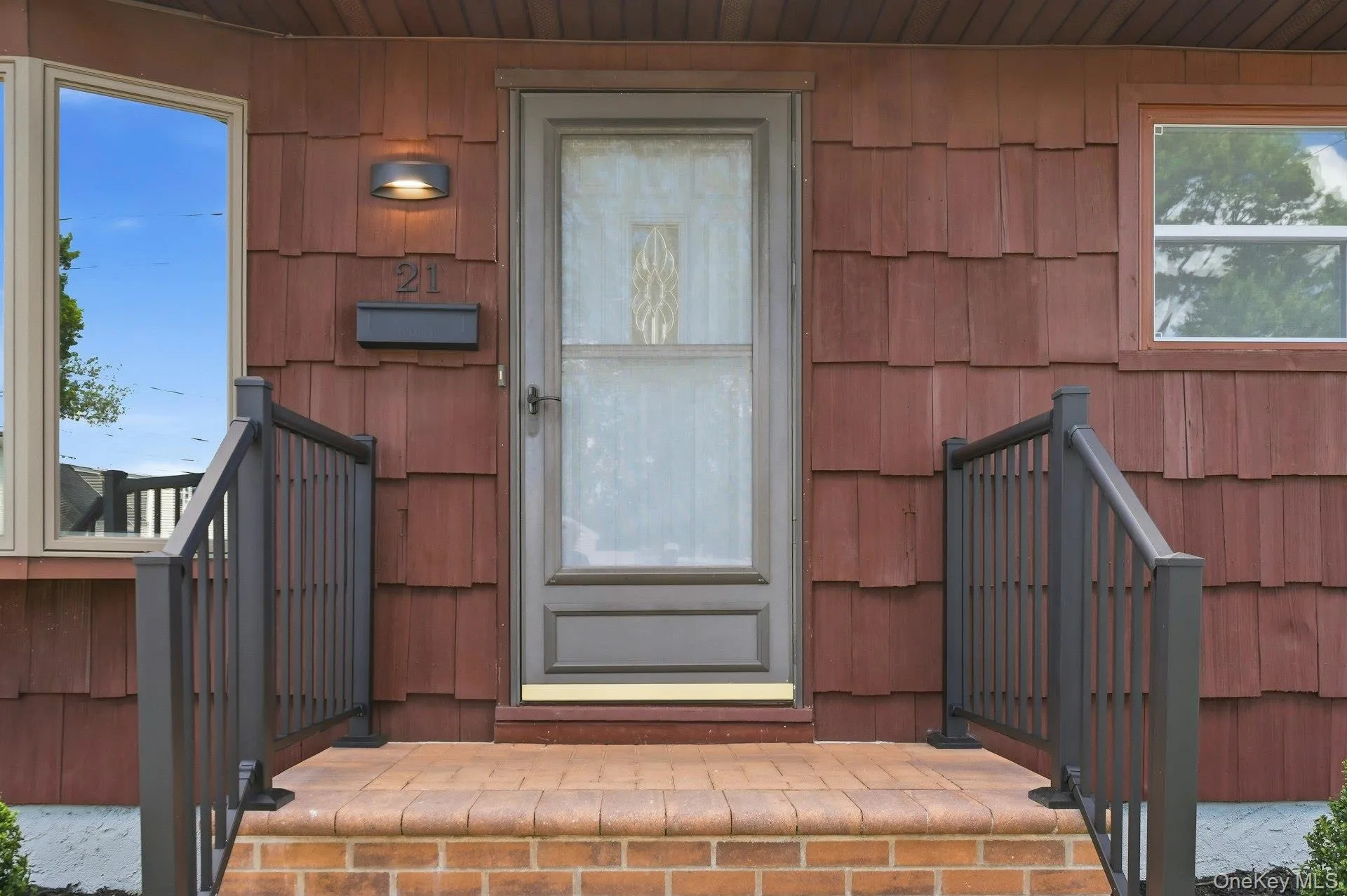 21 Robbins Street, Babylon, NY, 3 Bedrooms Bedrooms, 5 Rooms Rooms,2 BathroomsBathrooms,Residential,For Rent,Robbins,0,996633 21 Robbins Street, Babylon, NY, 3 Bedrooms Bedrooms, 5 Rooms Rooms,2 BathroomsBathrooms,Residential,For Rent,Robbins,0,996633