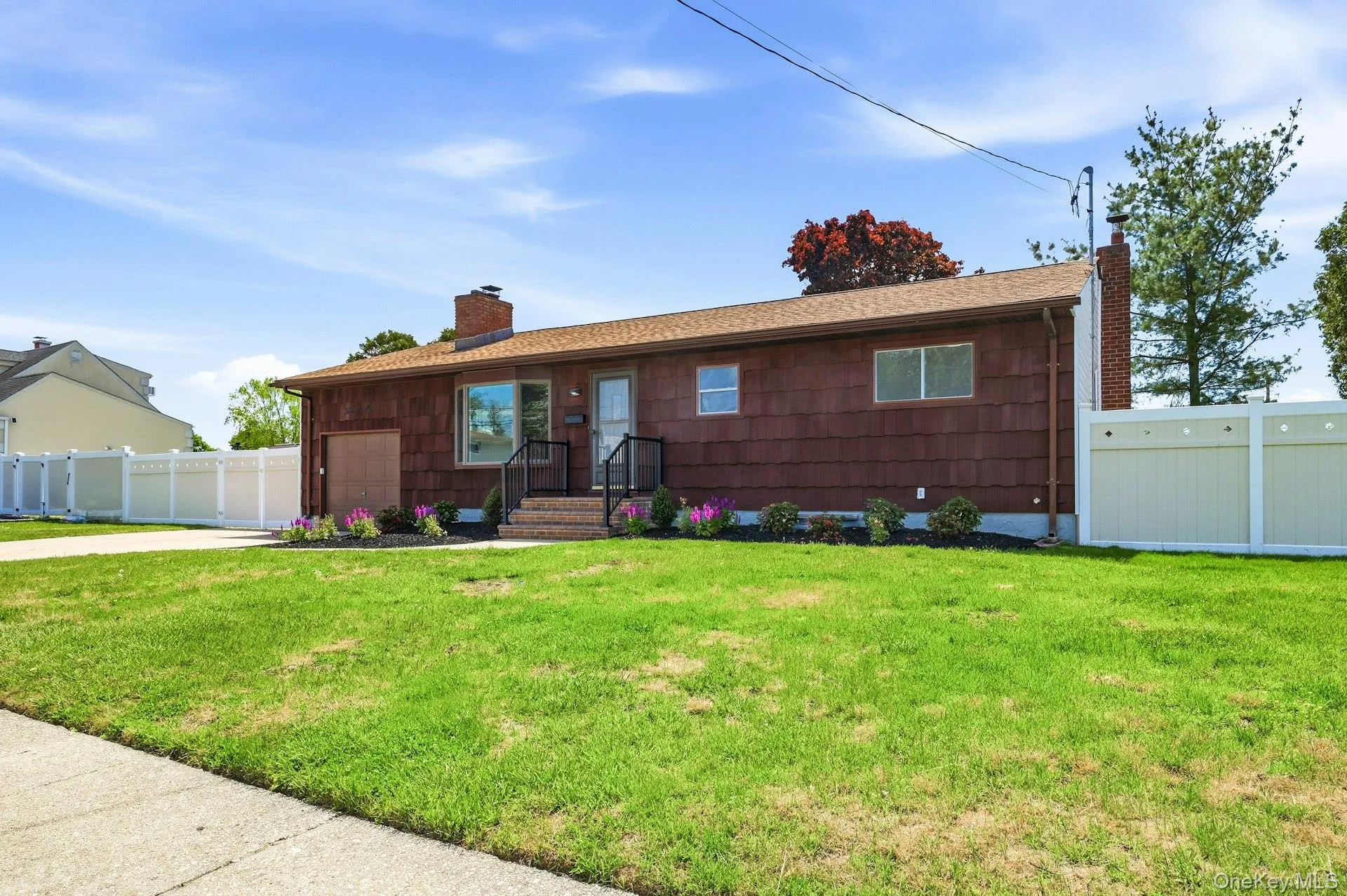 21 Robbins Street, Babylon, NY, 3 Bedrooms Bedrooms, 5 Rooms Rooms,2 BathroomsBathrooms,Residential,For Rent,Robbins,0,996633 21 Robbins Street, Babylon, NY, 3 Bedrooms Bedrooms, 5 Rooms Rooms,2 BathroomsBathrooms,Residential,For Rent,Robbins,0,996633