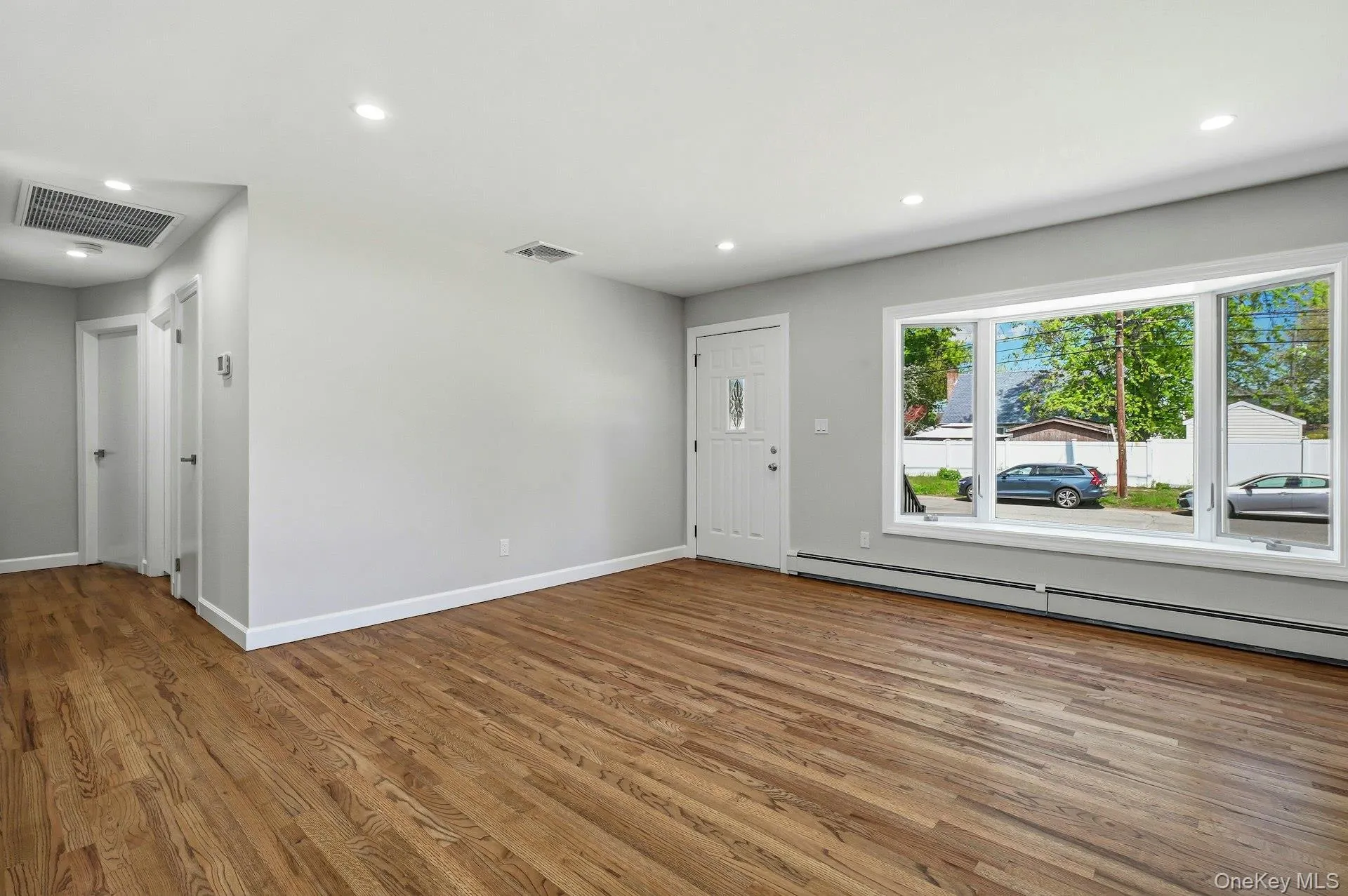 21 Robbins Street, Babylon, NY, 3 Bedrooms Bedrooms, 5 Rooms Rooms,2 BathroomsBathrooms,Residential,For Rent,Robbins,0,996633 21 Robbins Street, Babylon, NY, 3 Bedrooms Bedrooms, 5 Rooms Rooms,2 BathroomsBathrooms,Residential,For Rent,Robbins,0,996633