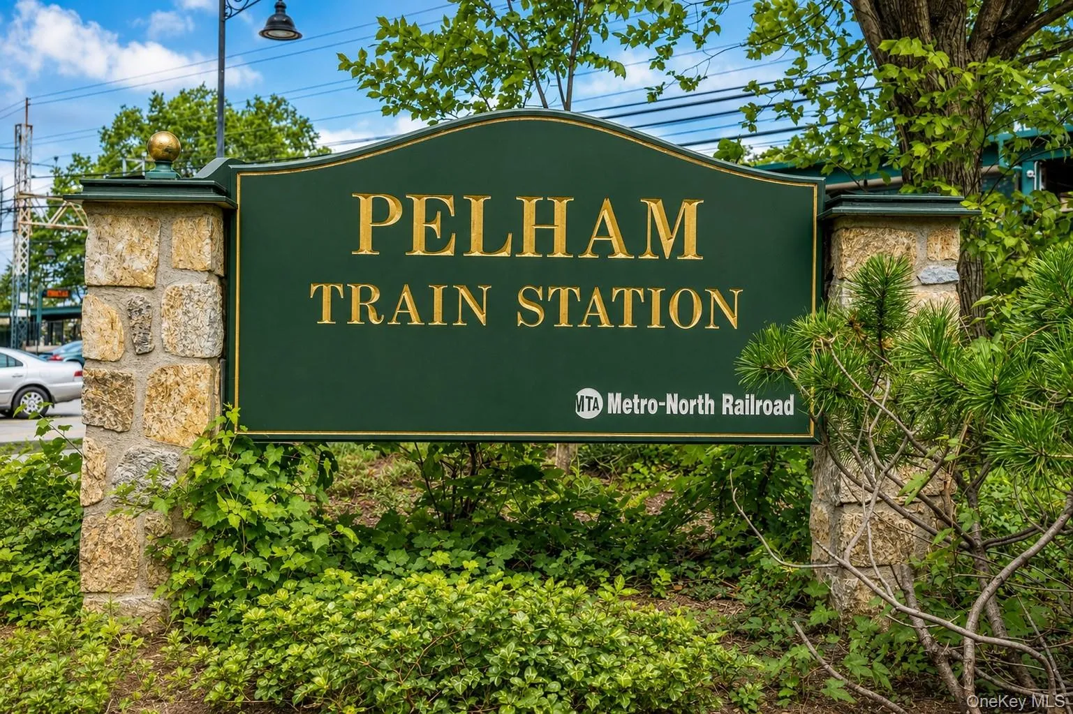 Just 1.1 miles to Pelham Metro-North, with an easy 29-minute commute to Grand Central. Just 1.1 miles to Pelham Metro-North, with an easy 29-minute commute to Grand Central.