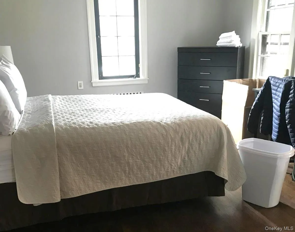 940 Smith Lane, Hempstead, NY, 6 Bedrooms Bedrooms, 11 Rooms Rooms,5 BathroomsBathrooms,Residential Lease,For Rent,Smith,0,996637 940 Smith Lane, Hempstead, NY, 6 Bedrooms Bedrooms, 11 Rooms Rooms,5 BathroomsBathrooms,Residential Lease,For Rent,Smith,0,996637