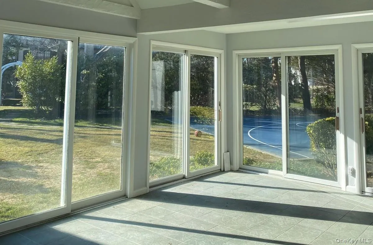 940 Smith Lane, Hempstead, NY, 6 Bedrooms Bedrooms, 11 Rooms Rooms,5 BathroomsBathrooms,Residential Lease,For Rent,Smith,0,996637 940 Smith Lane, Hempstead, NY, 6 Bedrooms Bedrooms, 11 Rooms Rooms,5 BathroomsBathrooms,Residential Lease,For Rent,Smith,0,996637