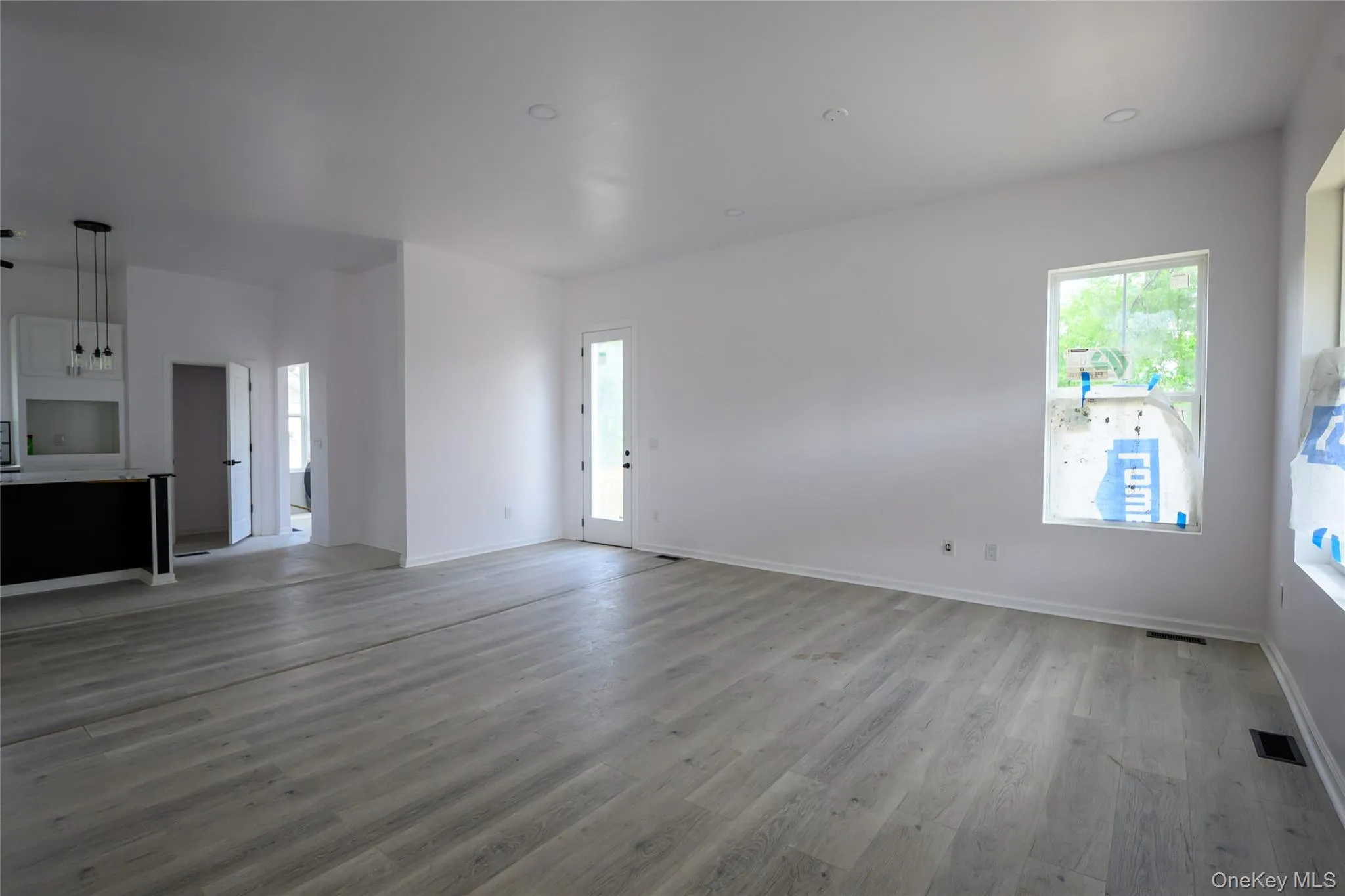 Open Floor plan- Living Room/ Kitchen Open Floor plan- Living Room/ Kitchen