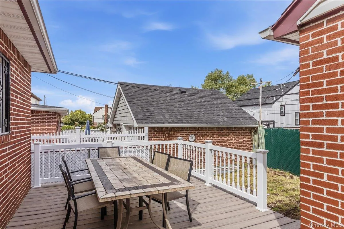 199-11 24th Avenue, New York, NY, 3 Bedrooms Bedrooms, 6 Rooms Rooms,2 BathroomsBathrooms,Residential Lease,For Rent,24th,0,996642 199-11 24th Avenue, New York, NY, 3 Bedrooms Bedrooms, 6 Rooms Rooms,2 BathroomsBathrooms,Residential Lease,For Rent,24th,0,996642