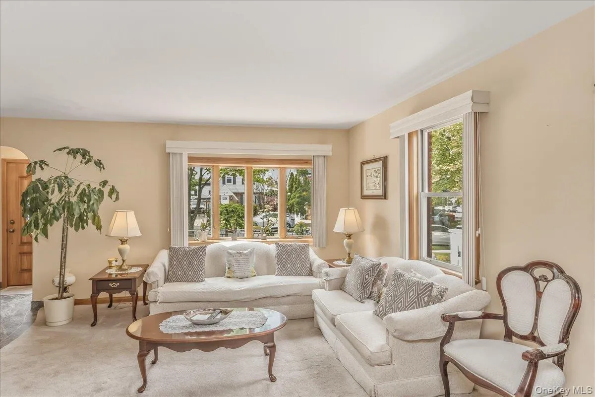 199-11 24th Avenue, New York, NY, 3 Bedrooms Bedrooms, 6 Rooms Rooms,2 BathroomsBathrooms,Residential Lease,For Rent,24th,0,996642 199-11 24th Avenue, New York, NY, 3 Bedrooms Bedrooms, 6 Rooms Rooms,2 BathroomsBathrooms,Residential Lease,For Rent,24th,0,996642
