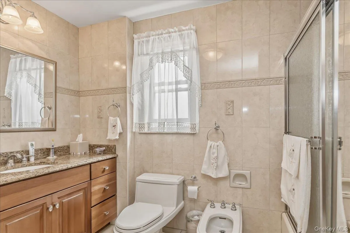 199-11 24th Avenue, New York, NY, 3 Bedrooms Bedrooms, 6 Rooms Rooms,2 BathroomsBathrooms,Residential Lease,For Rent,24th,0,996642 199-11 24th Avenue, New York, NY, 3 Bedrooms Bedrooms, 6 Rooms Rooms,2 BathroomsBathrooms,Residential Lease,For Rent,24th,0,996642