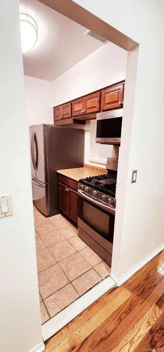 673 165th Street, New York, NY, 3 Bedrooms Bedrooms, 7 Rooms Rooms,1 BathroomBathrooms,Residential Lease,For Rent,165th,0,996677 673 165th Street, New York, NY, 3 Bedrooms Bedrooms, 7 Rooms Rooms,1 BathroomBathrooms,Residential Lease,For Rent,165th,0,996677
