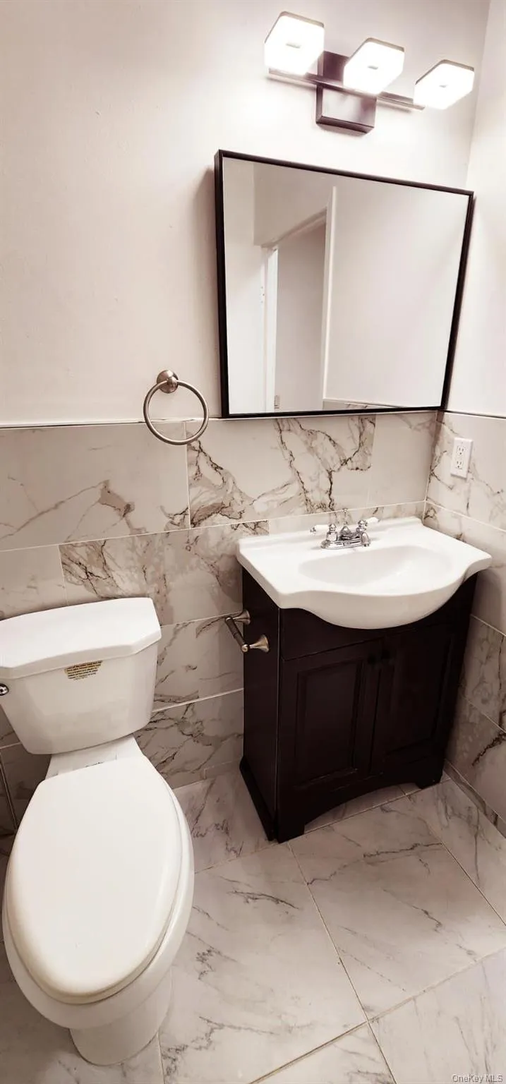 673 165th Street, New York, NY, 3 Bedrooms Bedrooms, 7 Rooms Rooms,1 BathroomBathrooms,Residential Lease,For Rent,165th,0,996677 673 165th Street, New York, NY, 3 Bedrooms Bedrooms, 7 Rooms Rooms,1 BathroomBathrooms,Residential Lease,For Rent,165th,0,996677