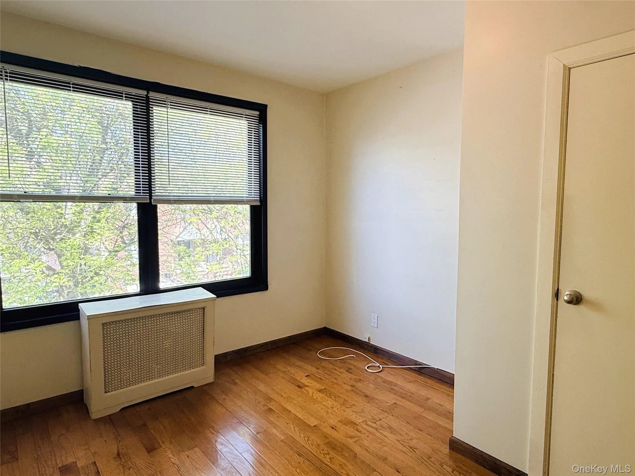 5017 41st Street, New York, NY, 3 Bedrooms Bedrooms, 7 Rooms Rooms,1 BathroomBathrooms,Residential Lease,For Rent,41st,0,996678 5017 41st Street, New York, NY, 3 Bedrooms Bedrooms, 7 Rooms Rooms,1 BathroomBathrooms,Residential Lease,For Rent,41st,0,996678