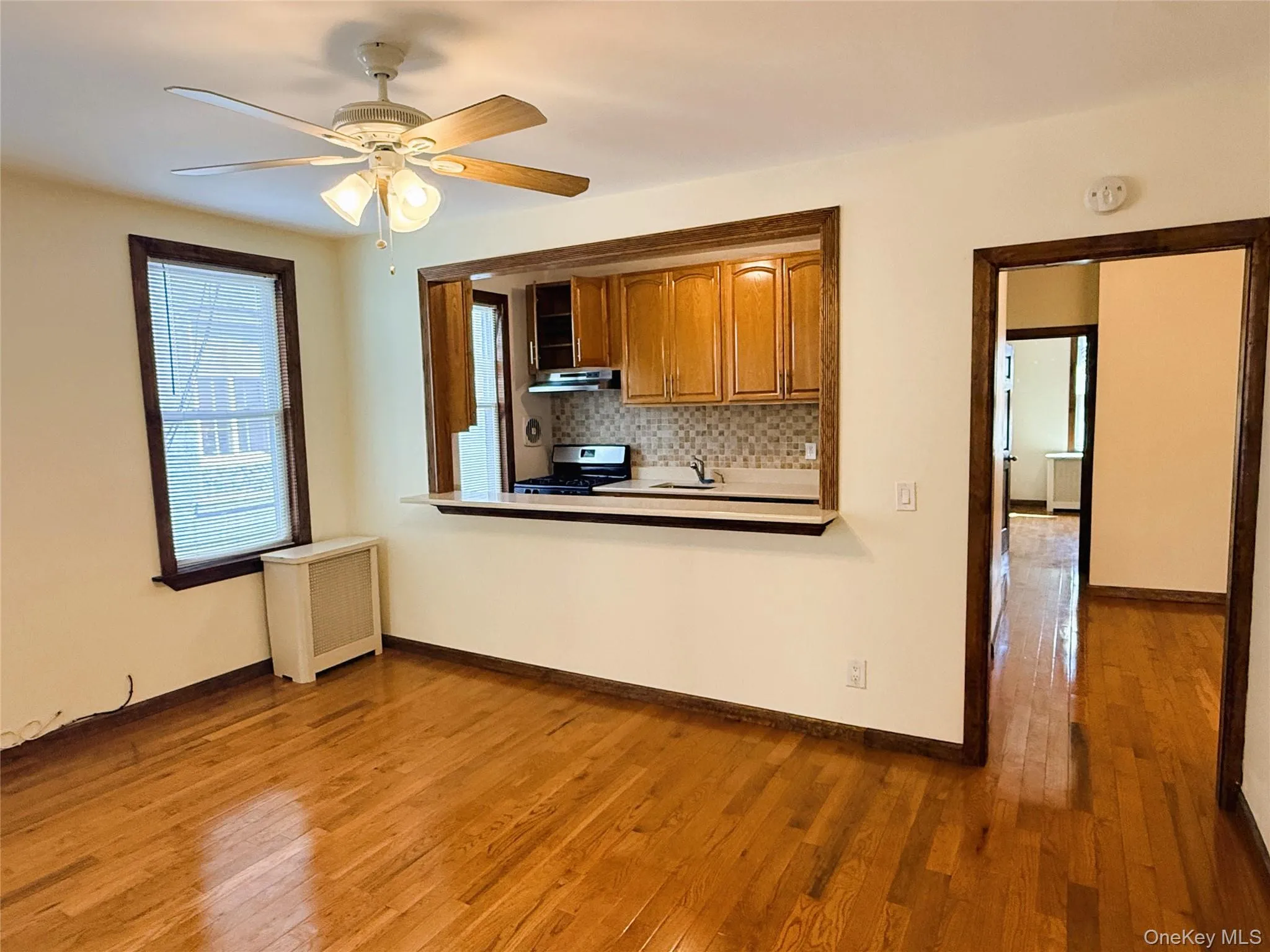 5017 41st Street, New York, NY, 3 Bedrooms Bedrooms, 7 Rooms Rooms,1 BathroomBathrooms,Residential Lease,For Rent,41st,0,996678 5017 41st Street, New York, NY, 3 Bedrooms Bedrooms, 7 Rooms Rooms,1 BathroomBathrooms,Residential Lease,For Rent,41st,0,996678