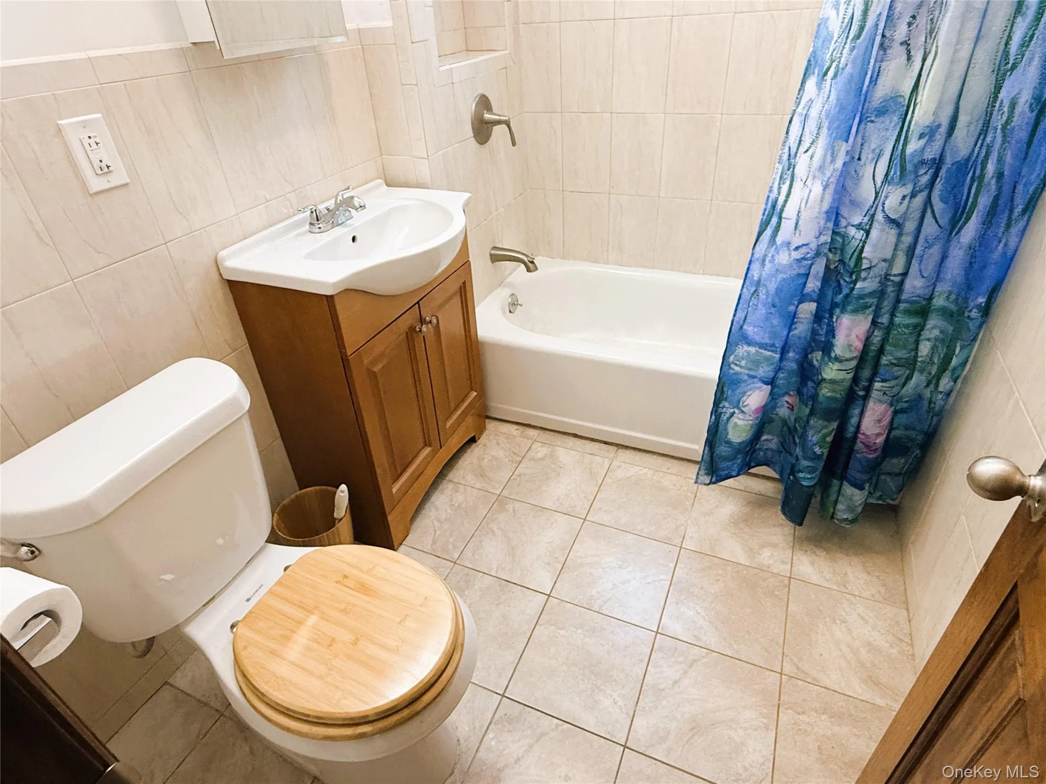 5017 41st Street, New York, NY, 3 Bedrooms Bedrooms, 7 Rooms Rooms,1 BathroomBathrooms,Residential Lease,For Rent,41st,0,996678 5017 41st Street, New York, NY, 3 Bedrooms Bedrooms, 7 Rooms Rooms,1 BathroomBathrooms,Residential Lease,For Rent,41st,0,996678