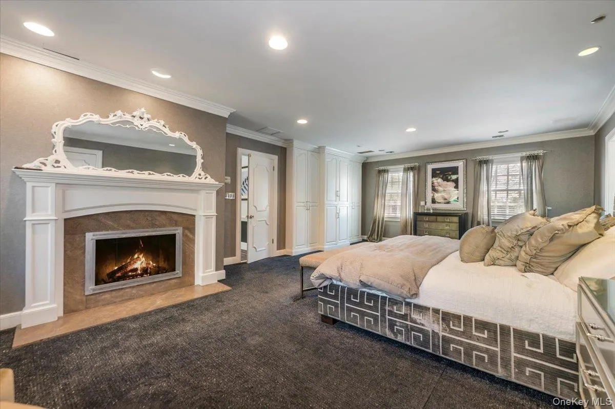 126 Station Road, North Hempstead, NY, 5 Bedrooms Bedrooms, 11 Rooms Rooms,4 BathroomsBathrooms,Residential,For Rent,Station,0,996679 126 Station Road, North Hempstead, NY, 5 Bedrooms Bedrooms, 11 Rooms Rooms,4 BathroomsBathrooms,Residential,For Rent,Station,0,996679