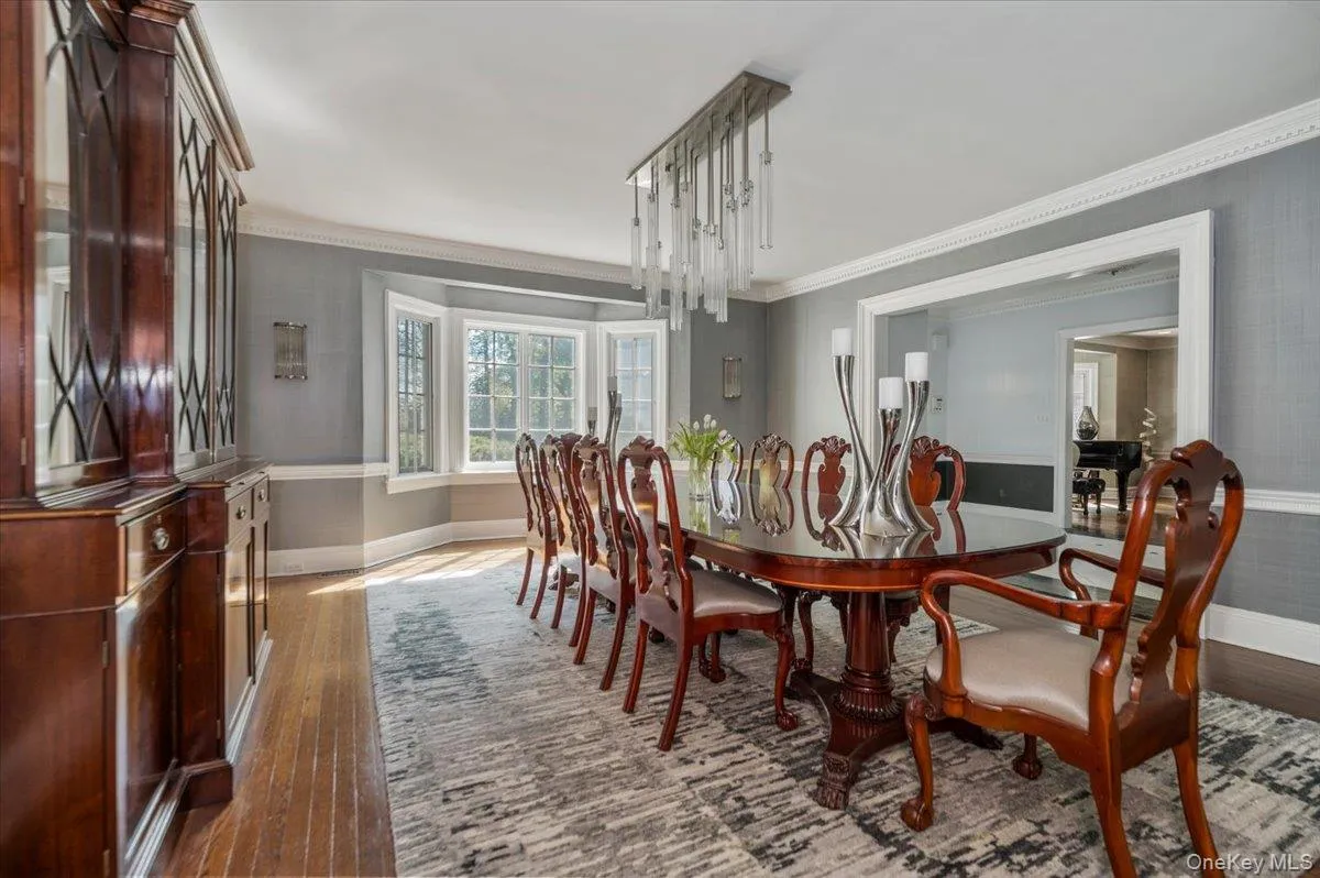 126 Station Road, North Hempstead, NY, 5 Bedrooms Bedrooms, 11 Rooms Rooms,4 BathroomsBathrooms,Residential,For Rent,Station,0,996679 126 Station Road, North Hempstead, NY, 5 Bedrooms Bedrooms, 11 Rooms Rooms,4 BathroomsBathrooms,Residential,For Rent,Station,0,996679