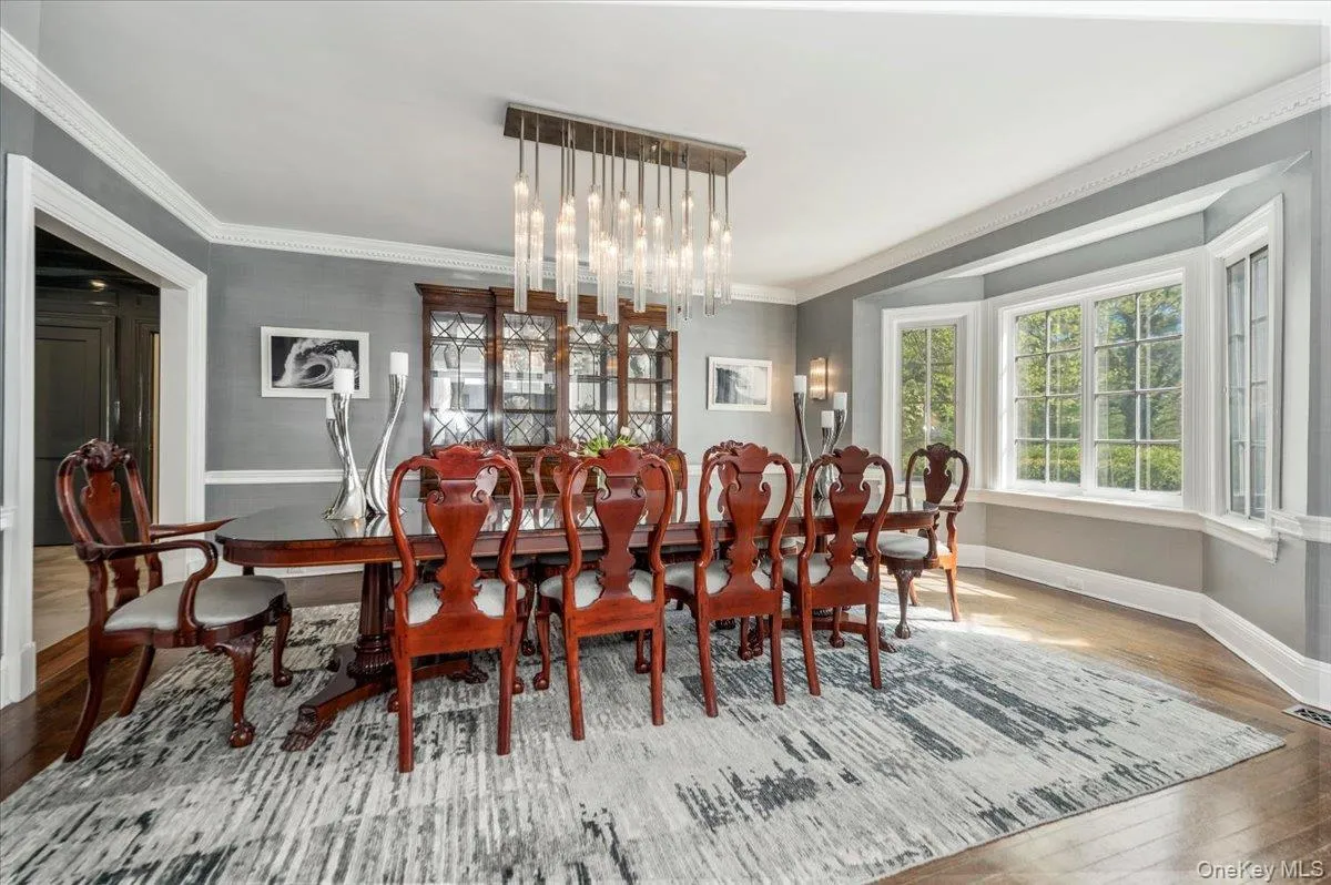 126 Station Road, North Hempstead, NY, 5 Bedrooms Bedrooms, 11 Rooms Rooms,4 BathroomsBathrooms,Residential,For Rent,Station,0,996679 126 Station Road, North Hempstead, NY, 5 Bedrooms Bedrooms, 11 Rooms Rooms,4 BathroomsBathrooms,Residential,For Rent,Station,0,996679