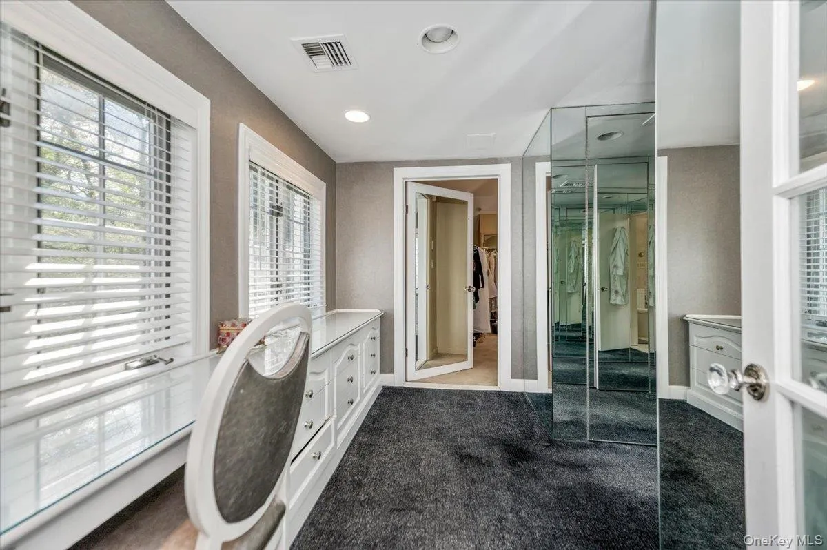 126 Station Road, North Hempstead, NY, 5 Bedrooms Bedrooms, 11 Rooms Rooms,4 BathroomsBathrooms,Residential,For Rent,Station,0,996679 126 Station Road, North Hempstead, NY, 5 Bedrooms Bedrooms, 11 Rooms Rooms,4 BathroomsBathrooms,Residential,For Rent,Station,0,996679